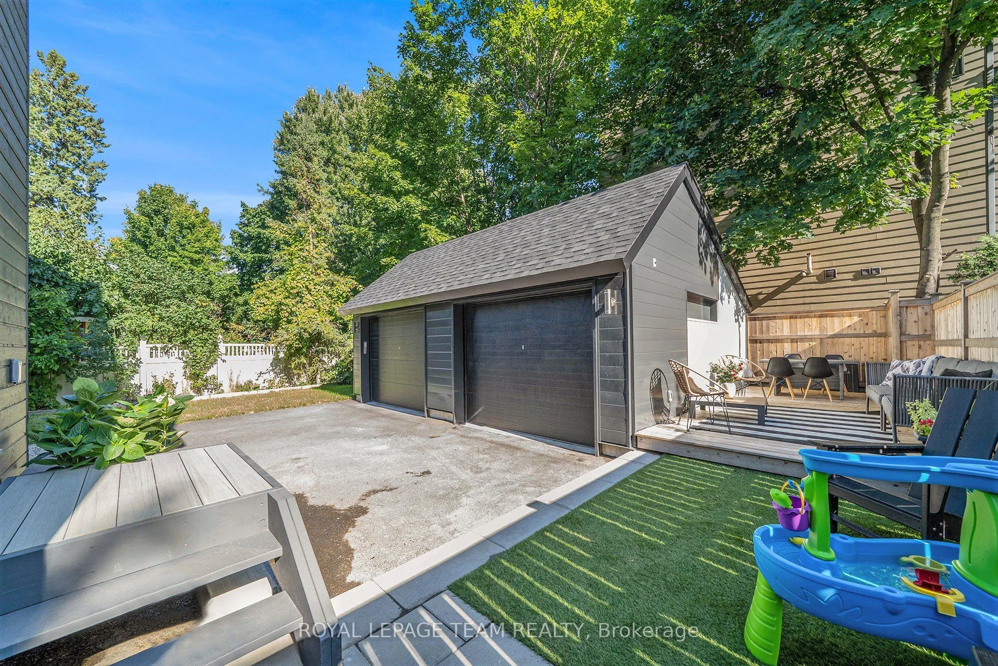 98 Byron Avenue