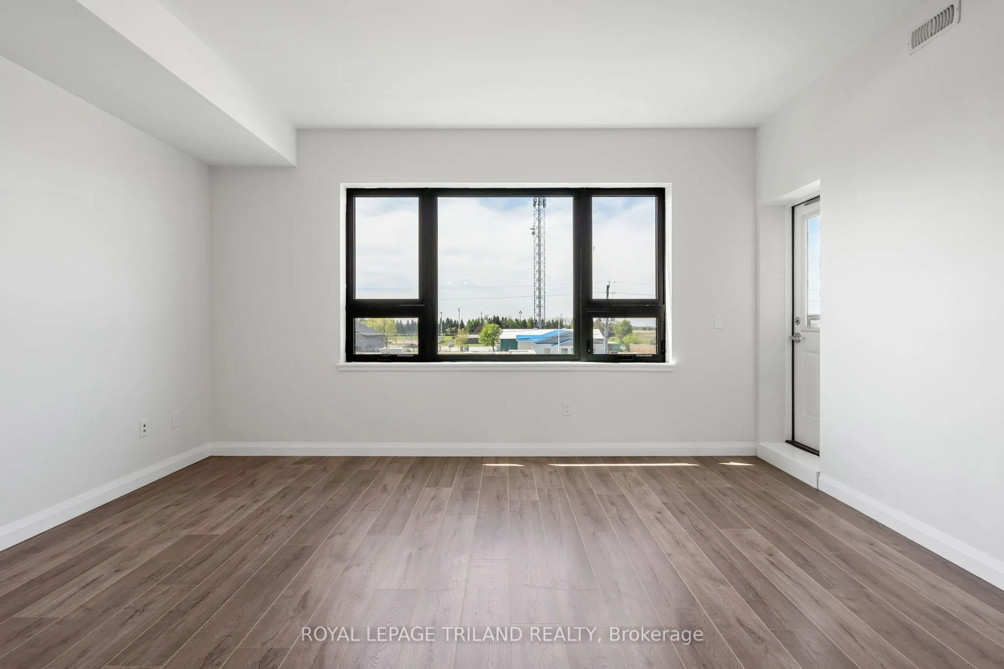 263 Butler Street, #305