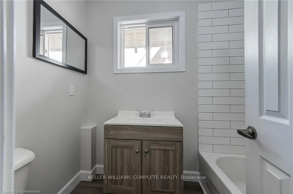 200 Park Avenue, #UPPER