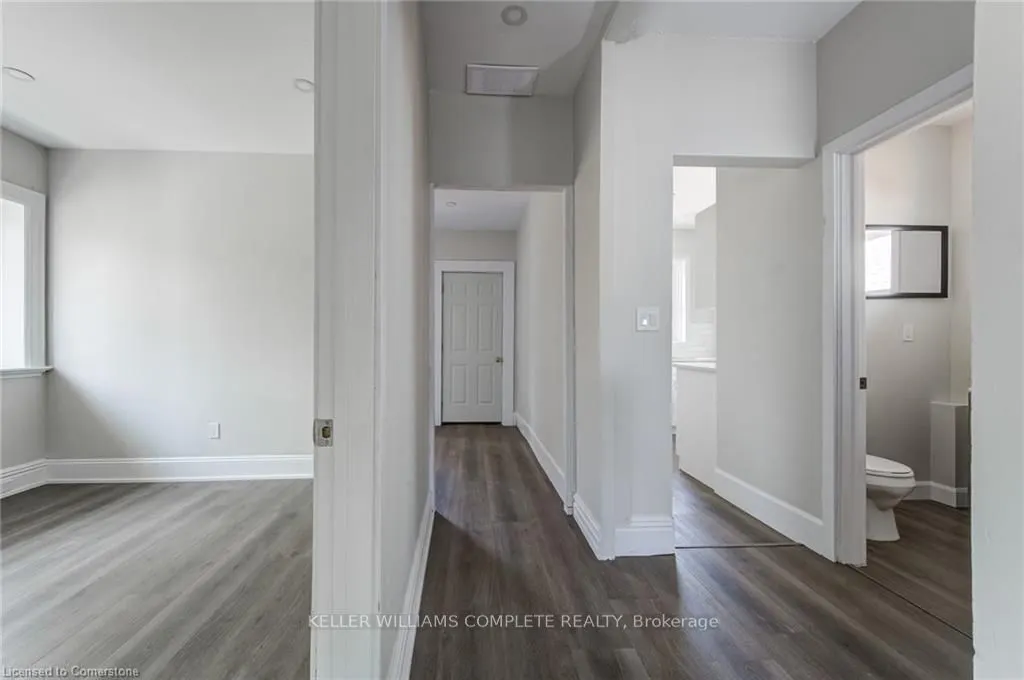 200 Park Avenue, #UPPER