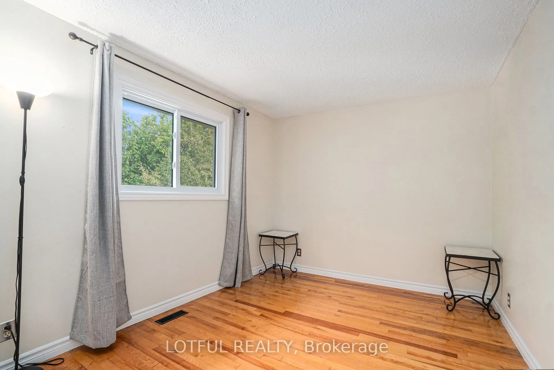 26 Mcmurdo Court