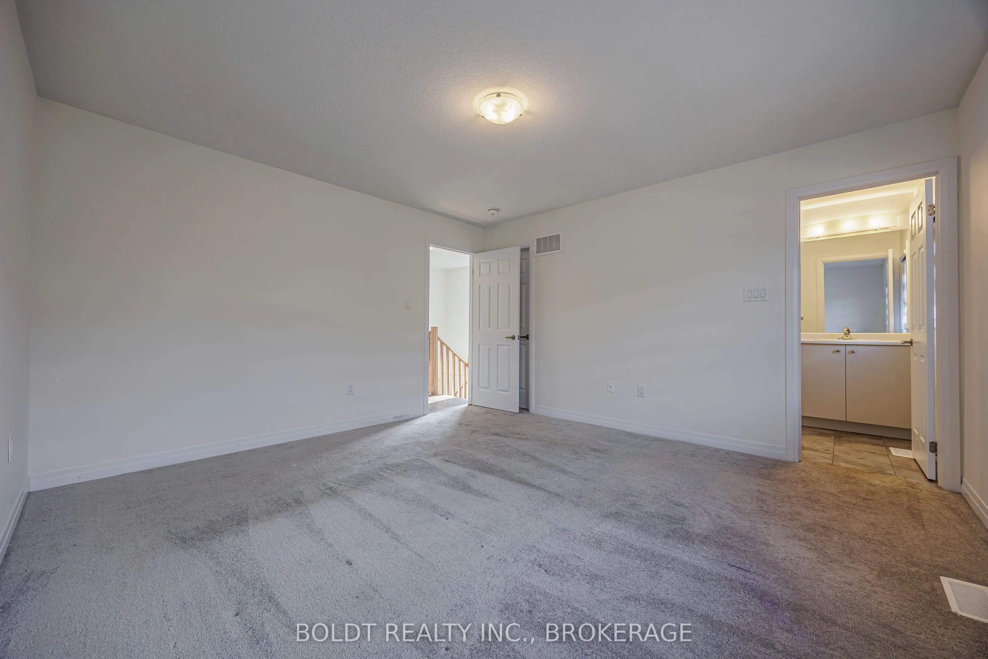 122 Brighton Lane