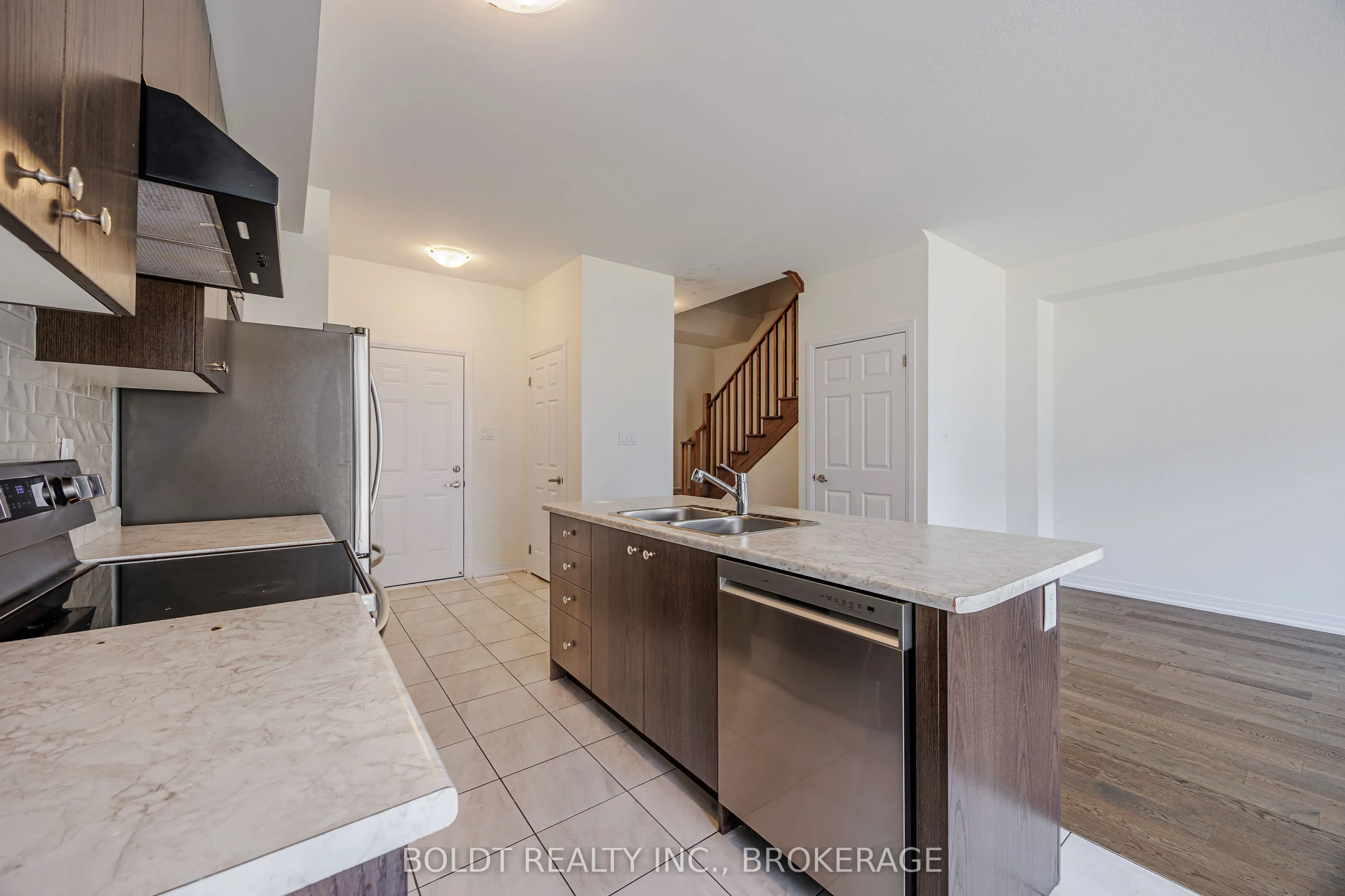 122 Brighton Lane