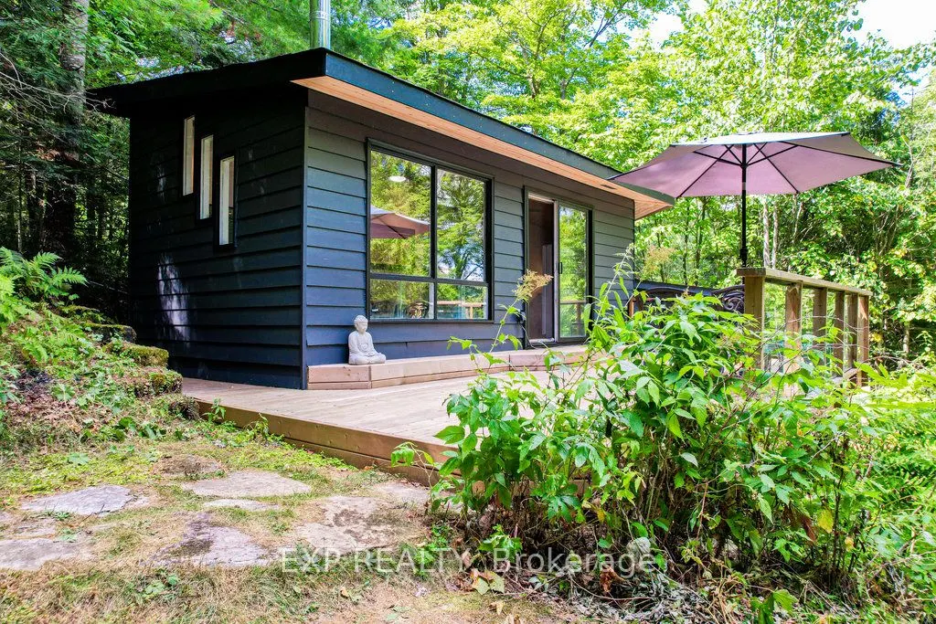 565 West Diamond Lake Road