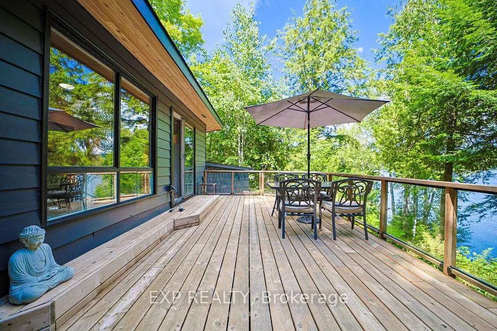 565 West Diamond Lake Road