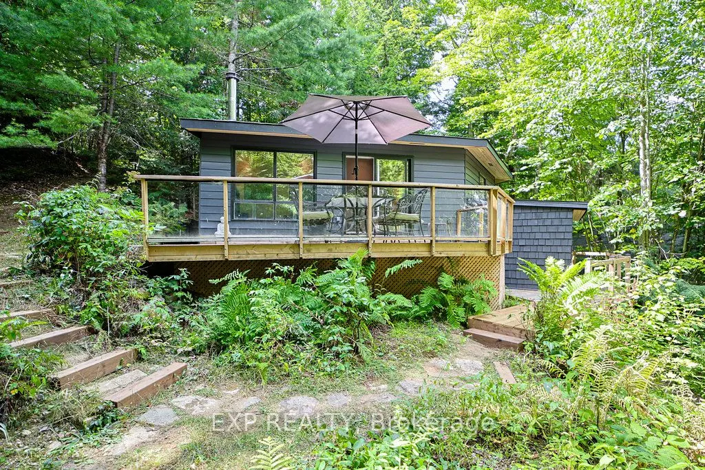 565 West Diamond Lake Road