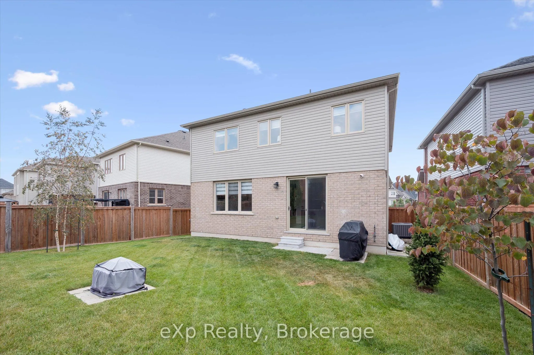 50 Elliot Avenue E