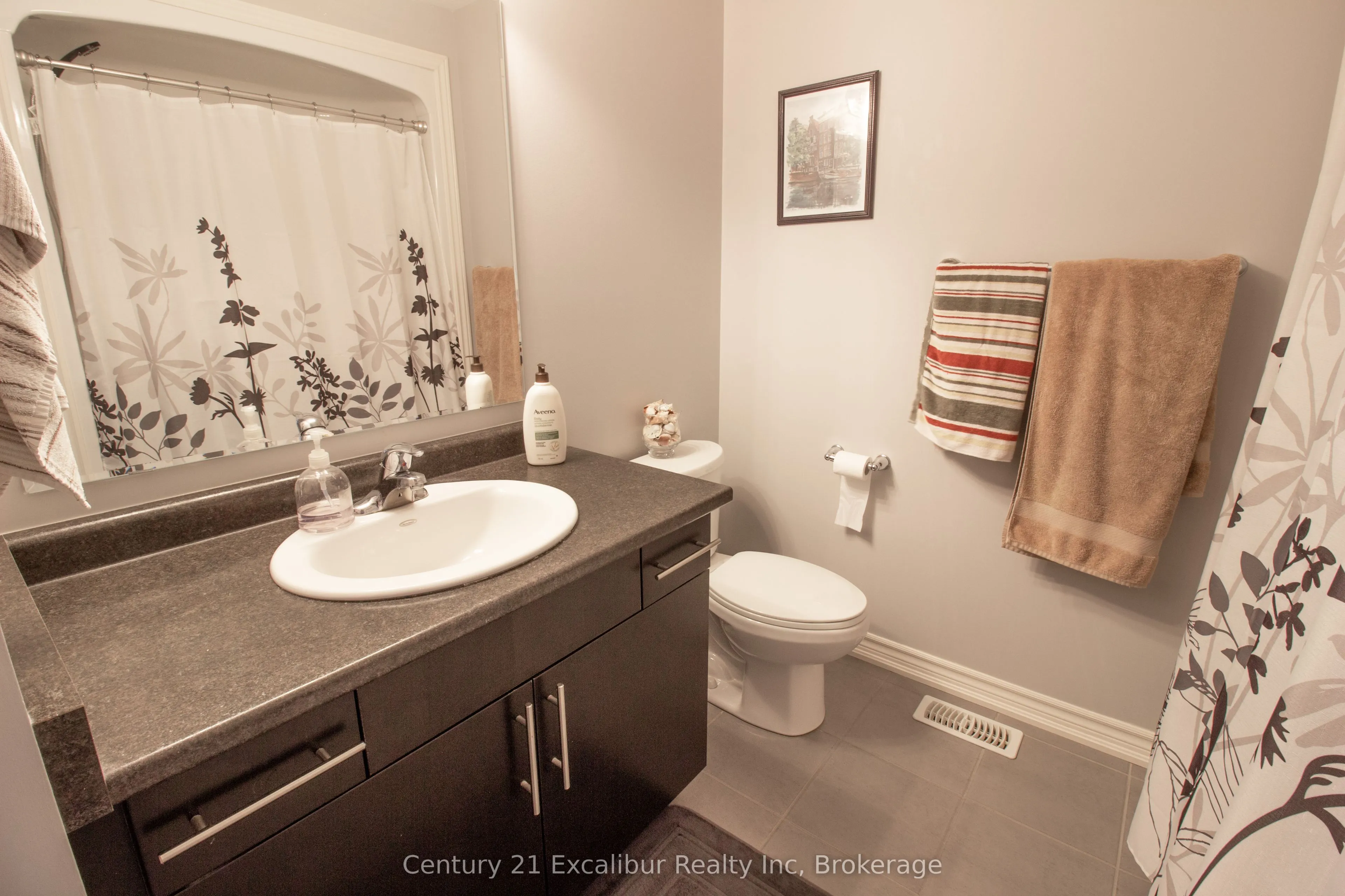 64 Aberdeen Street, #64A