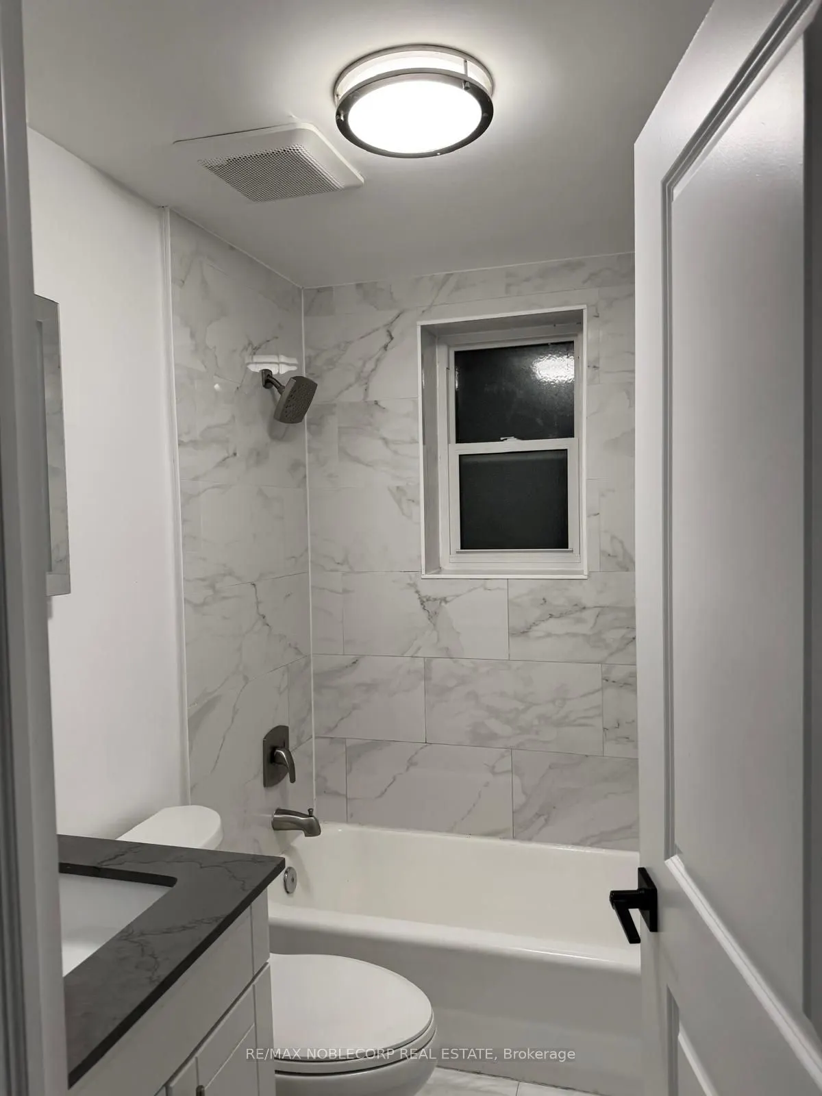 5 Applewood Avenue, #2