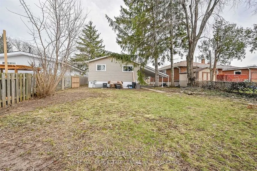 118 Manning Avenue, #2