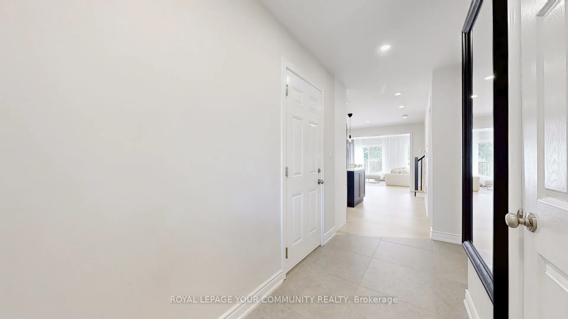 84 Upper Mercer Street