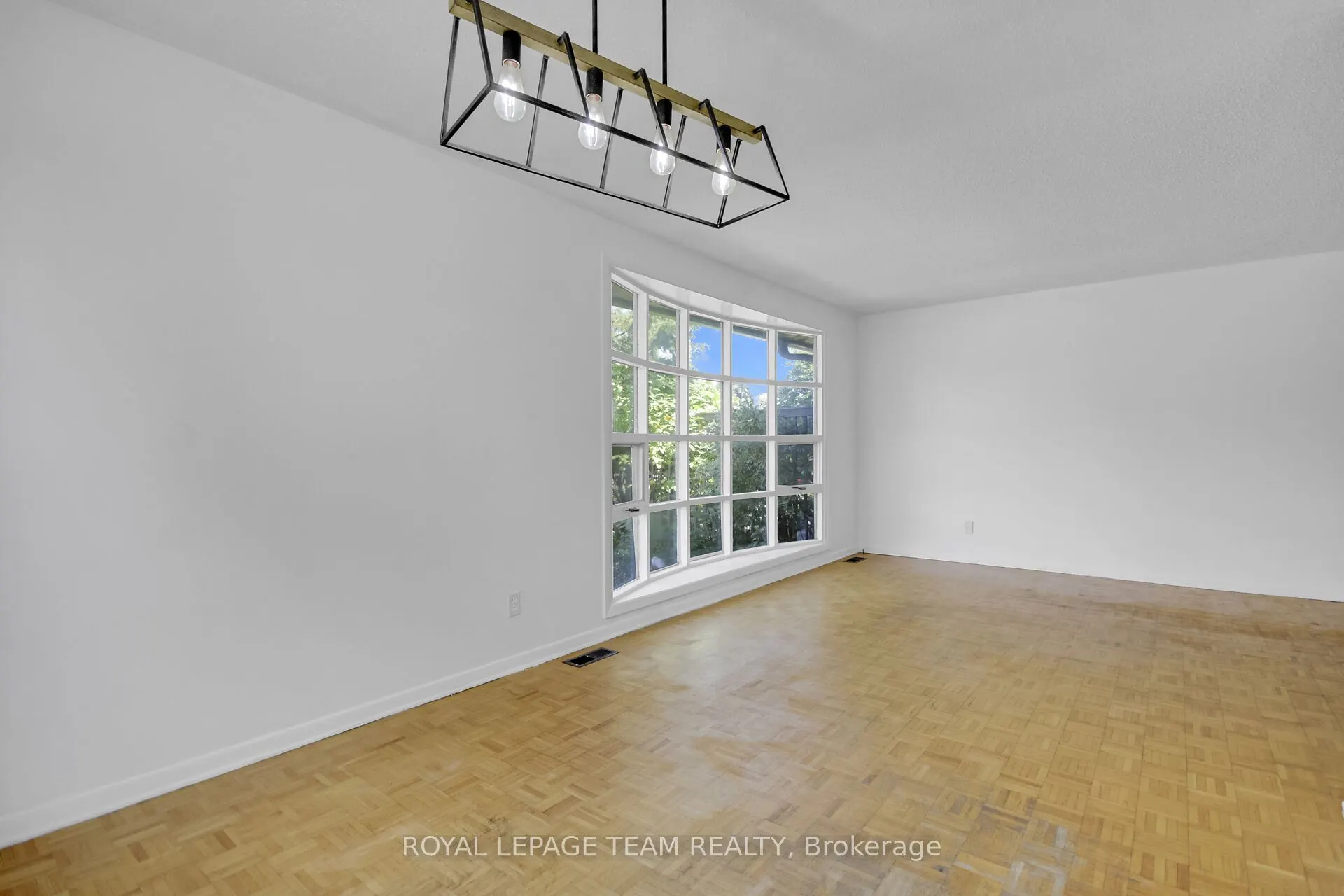 52 Bowhill Avenue