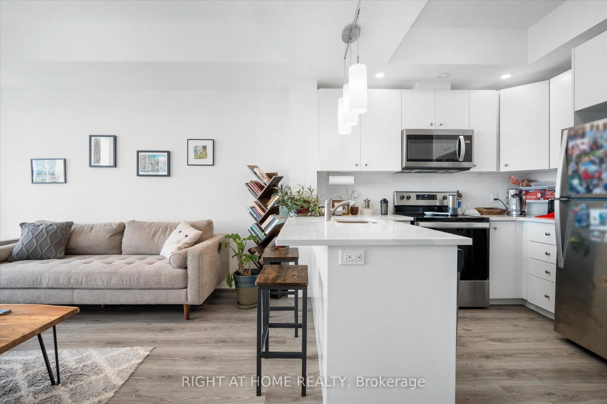 108 Garment Street, #2503
