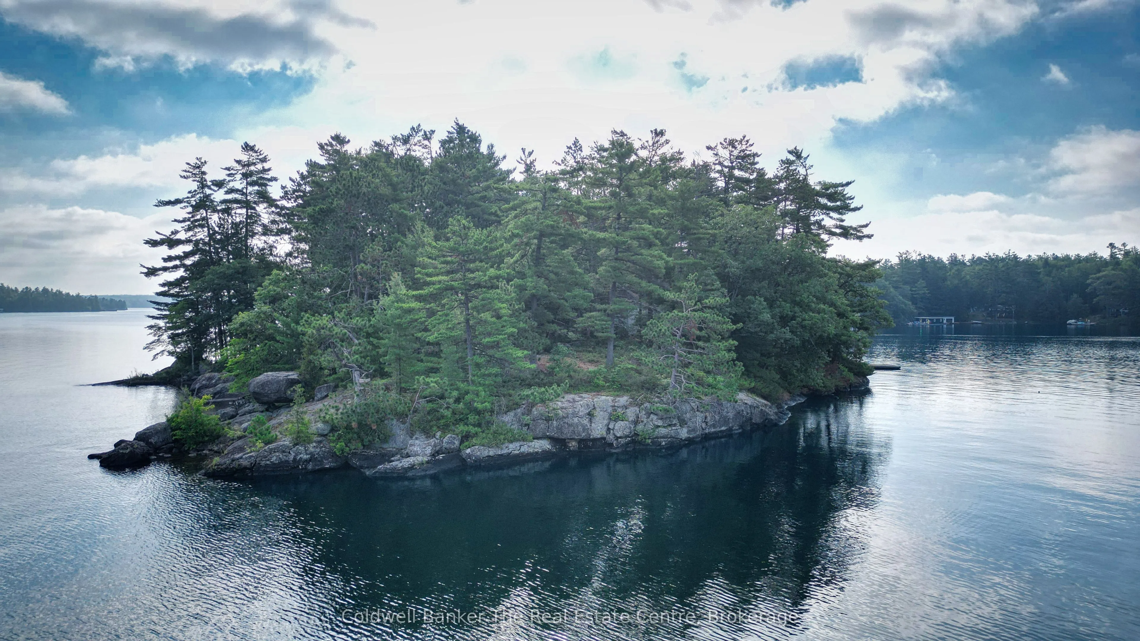1 Island 3LM Island