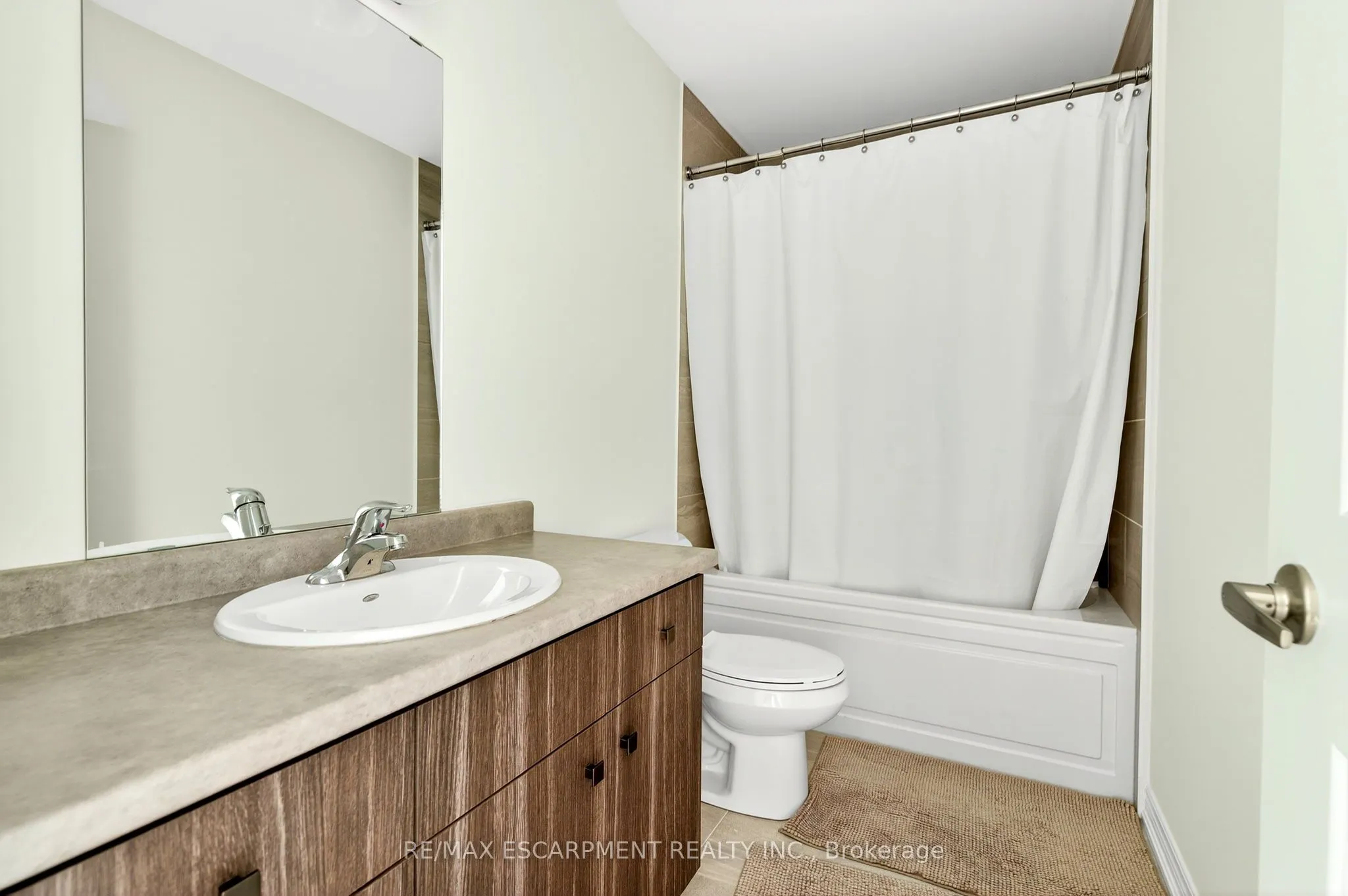 27 Dryden Lane, #83