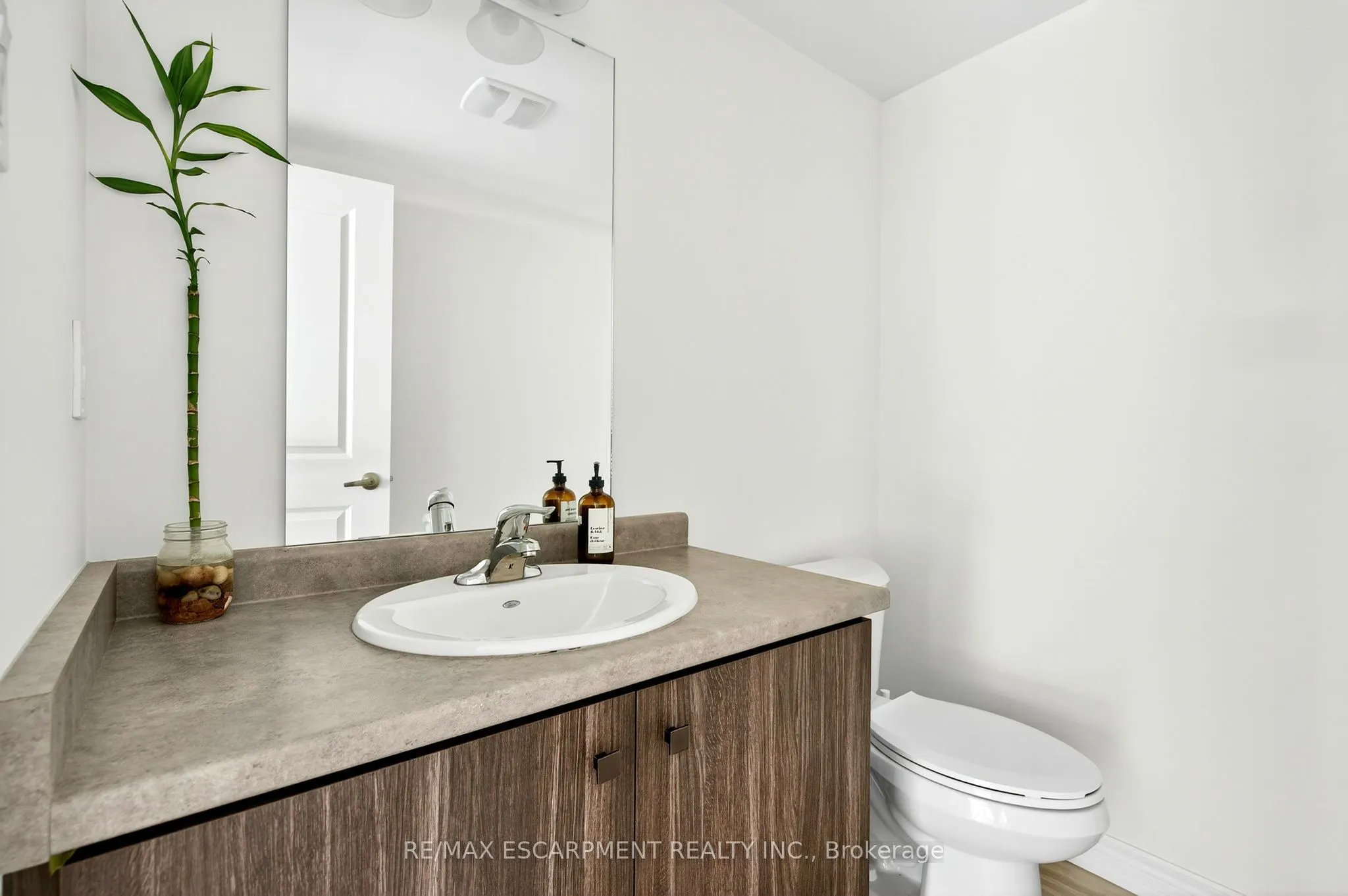 27 Dryden Lane, #83