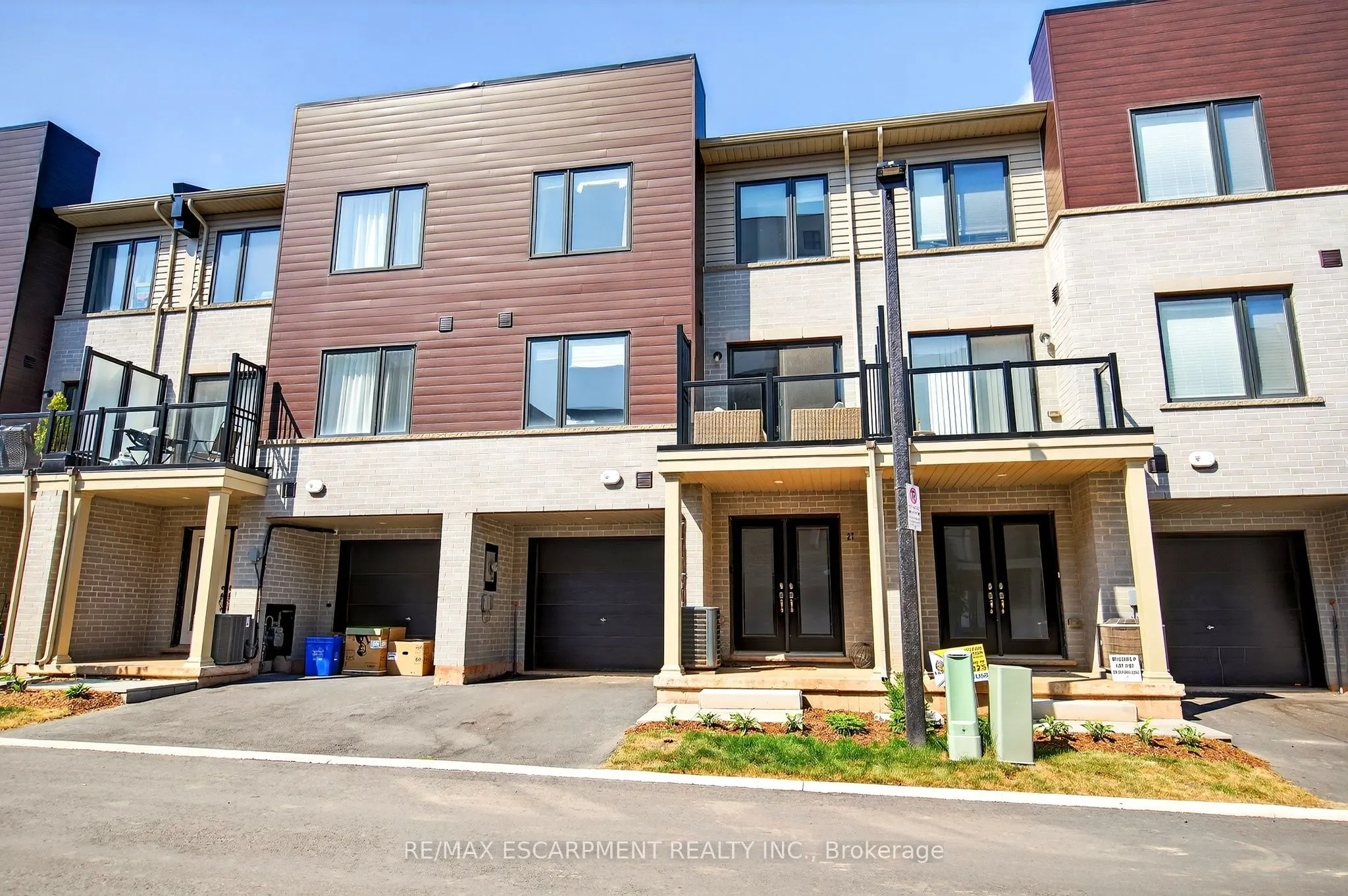27 Dryden Lane, #83