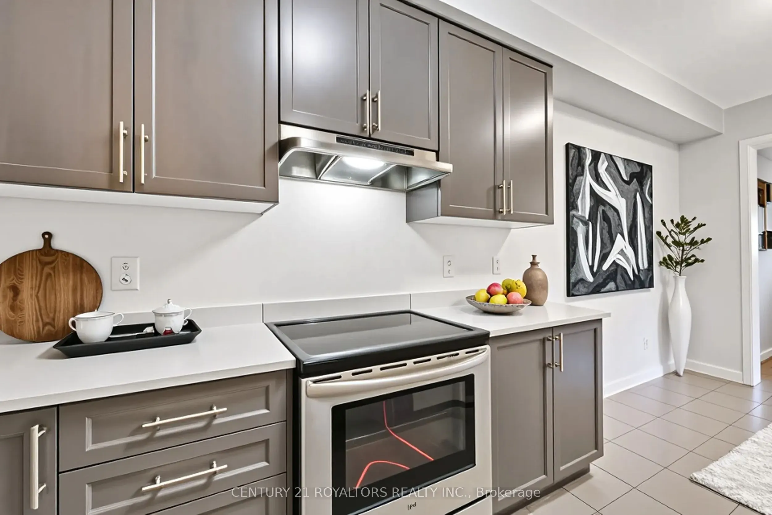 110 Huntingford Trail