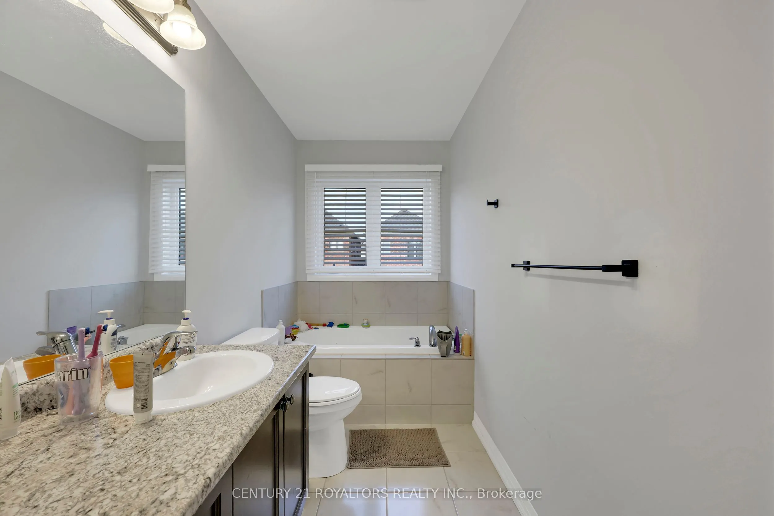 110 Huntingford Trail