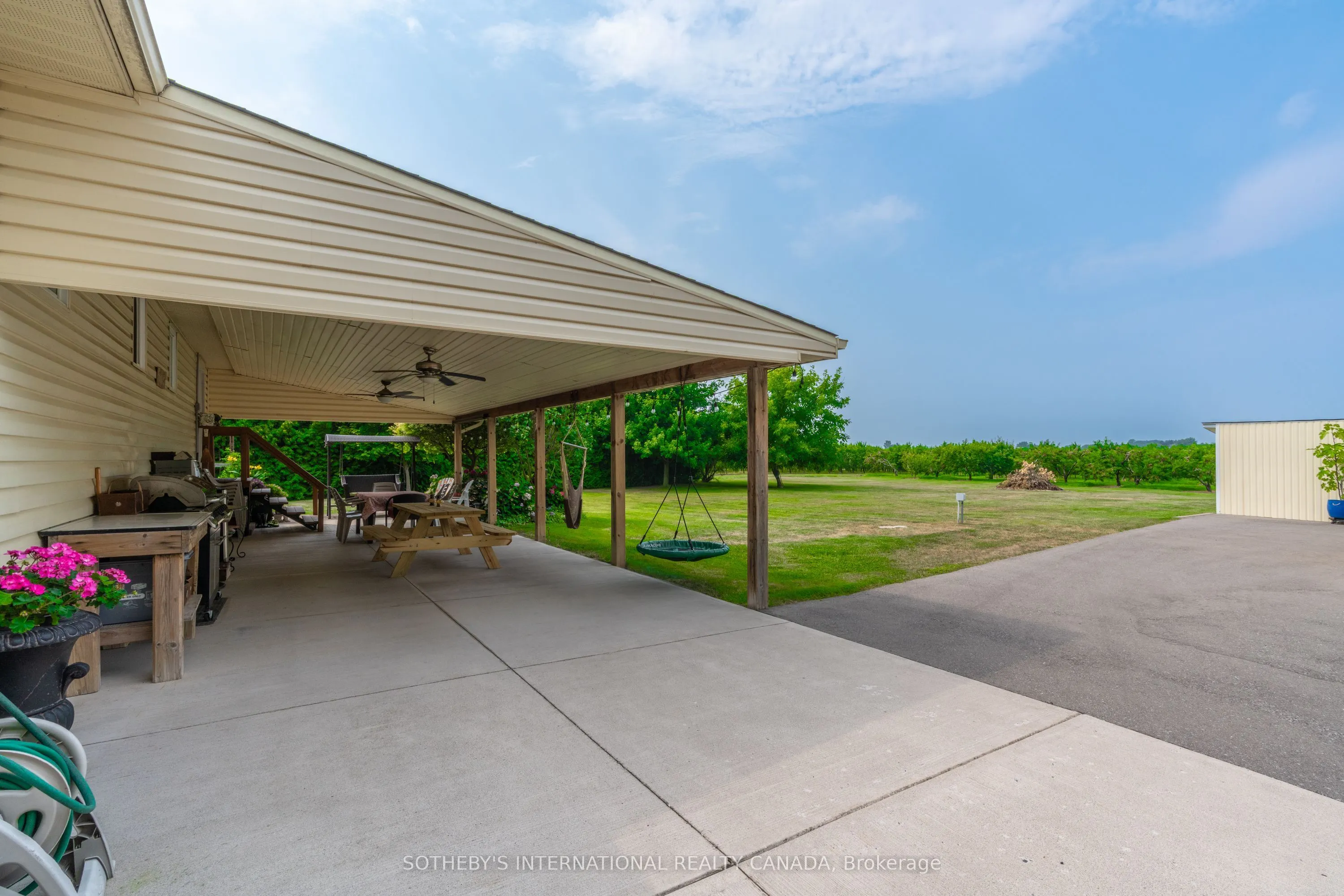 202 Hunter Road