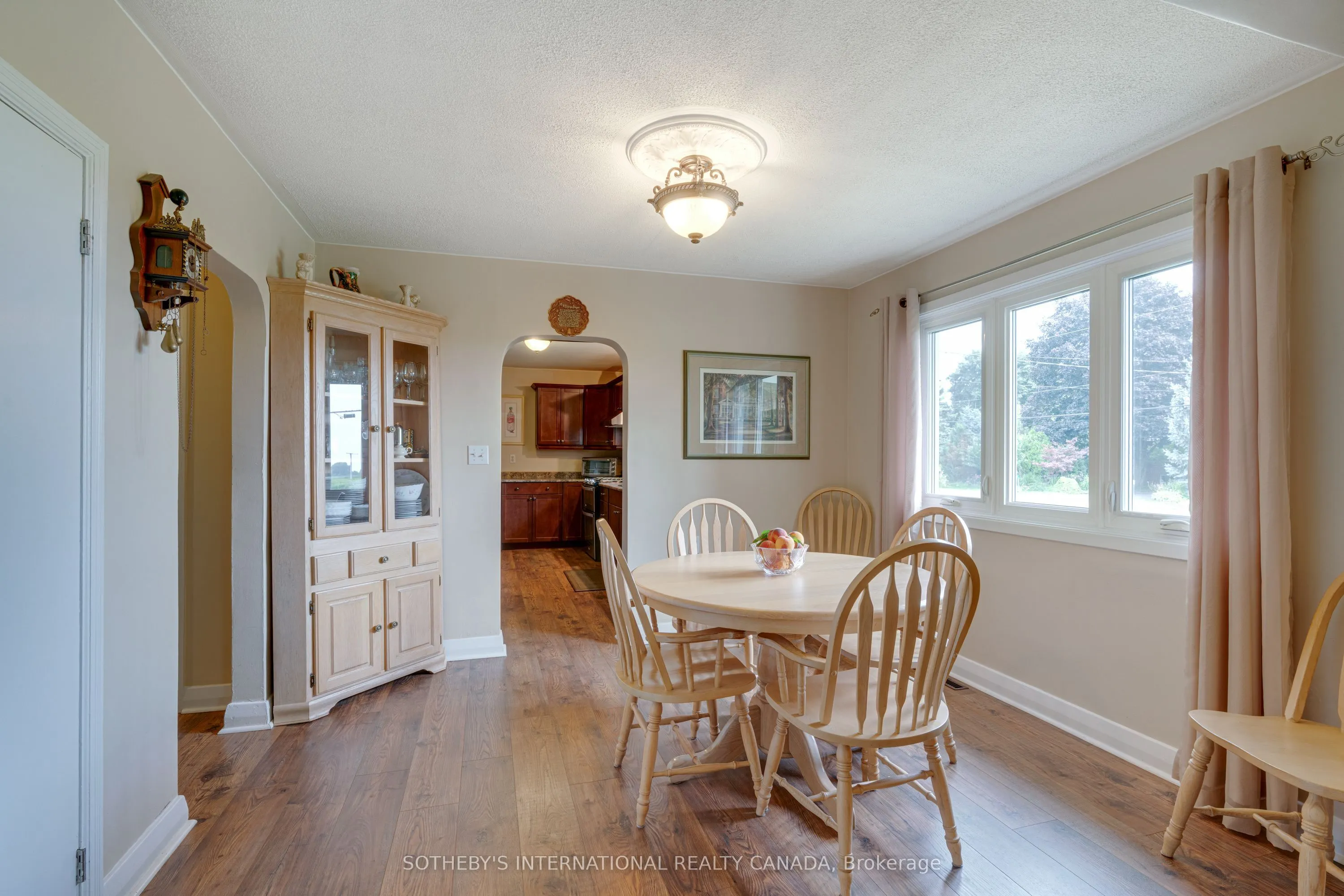 202 Hunter Road