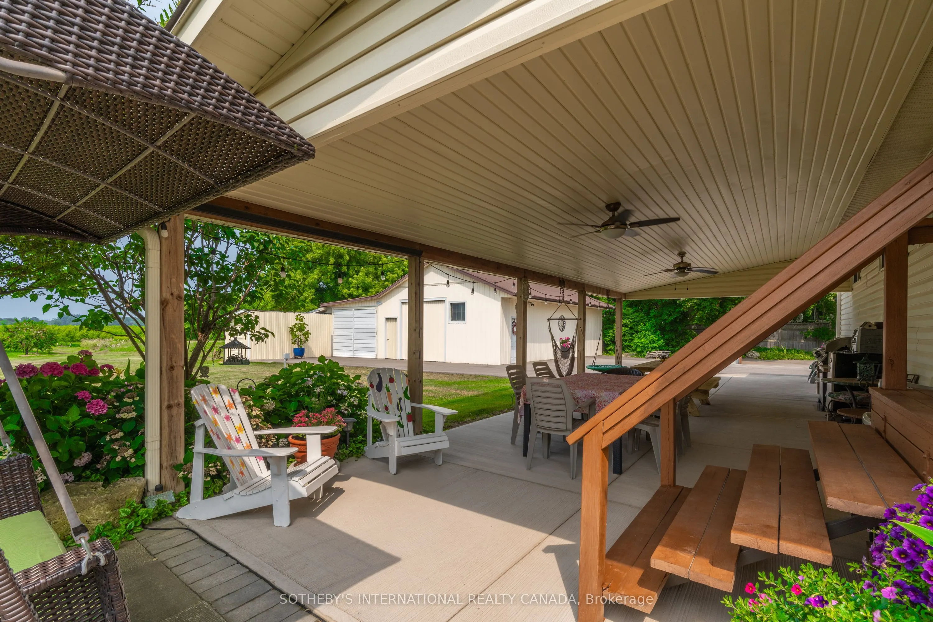 202 Hunter Road