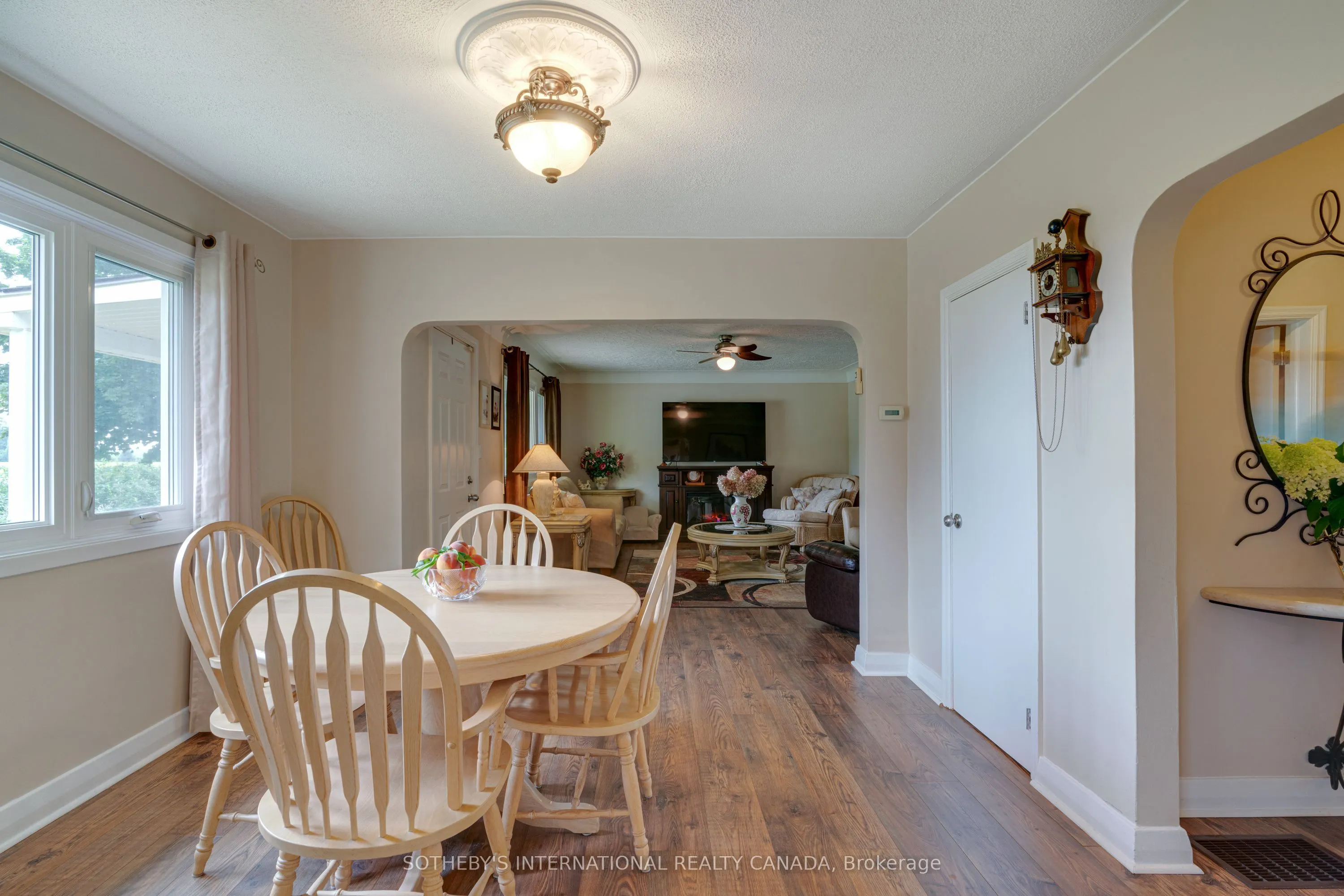 202 Hunter Road