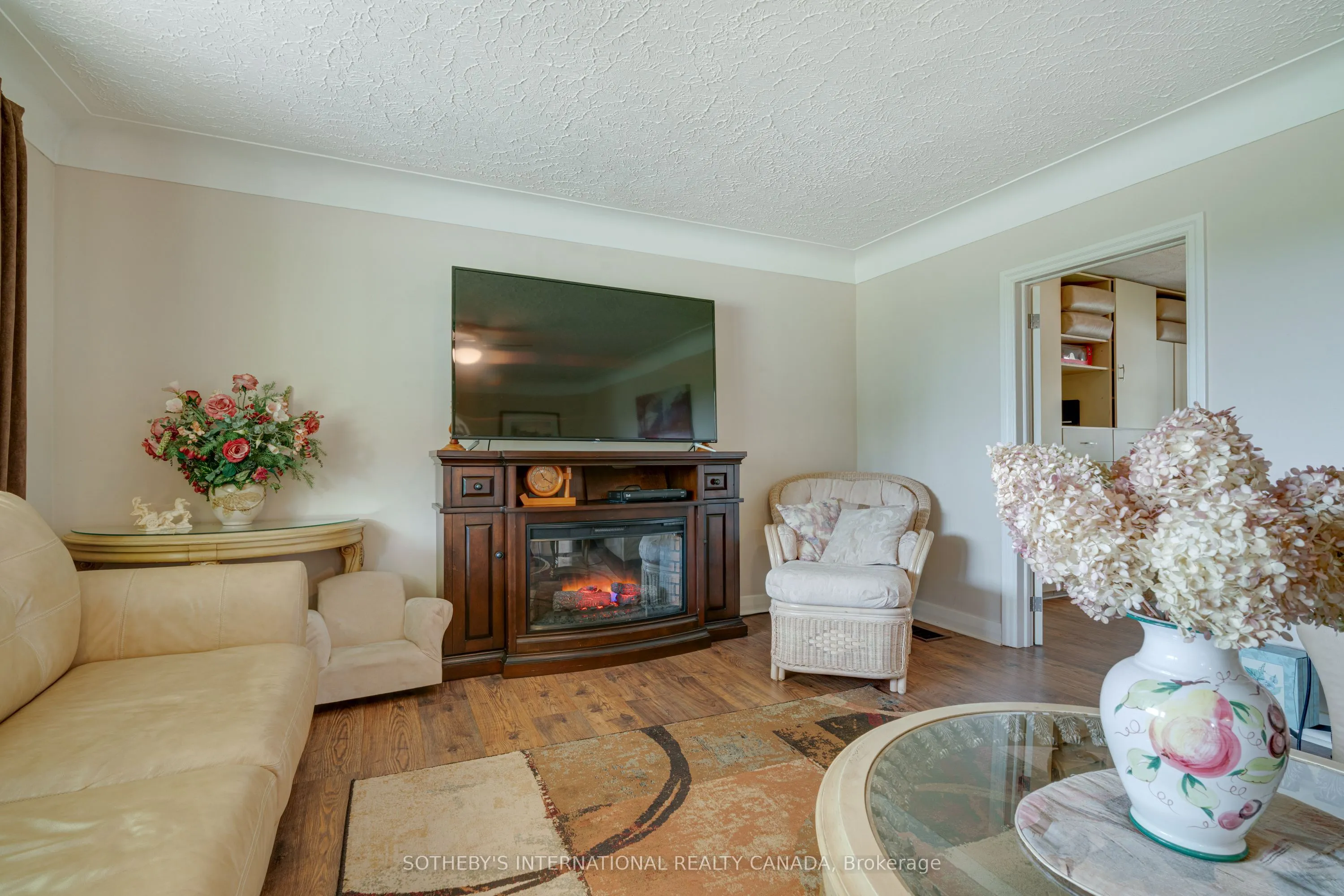 202 Hunter Road