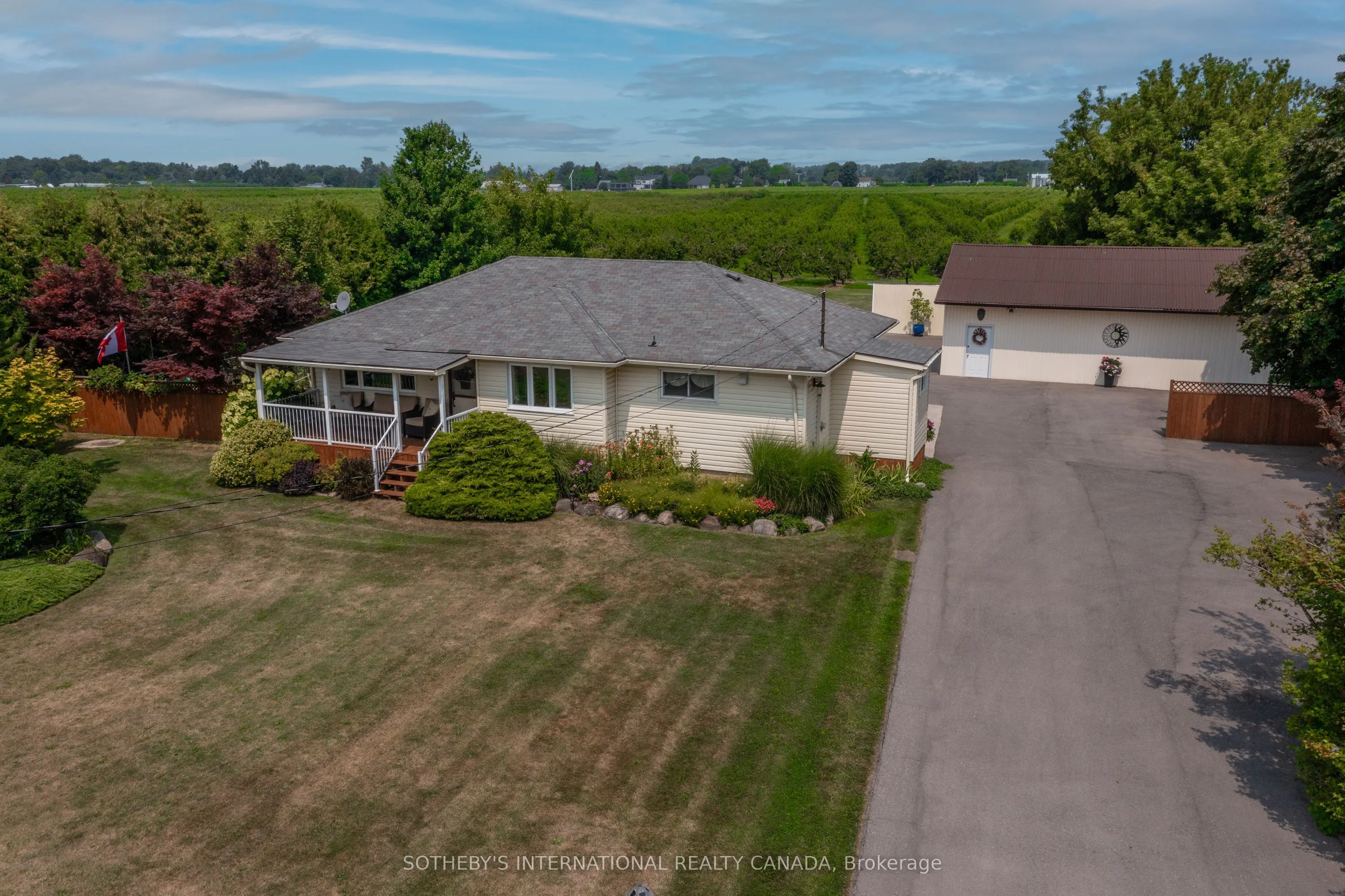 202 Hunter Road