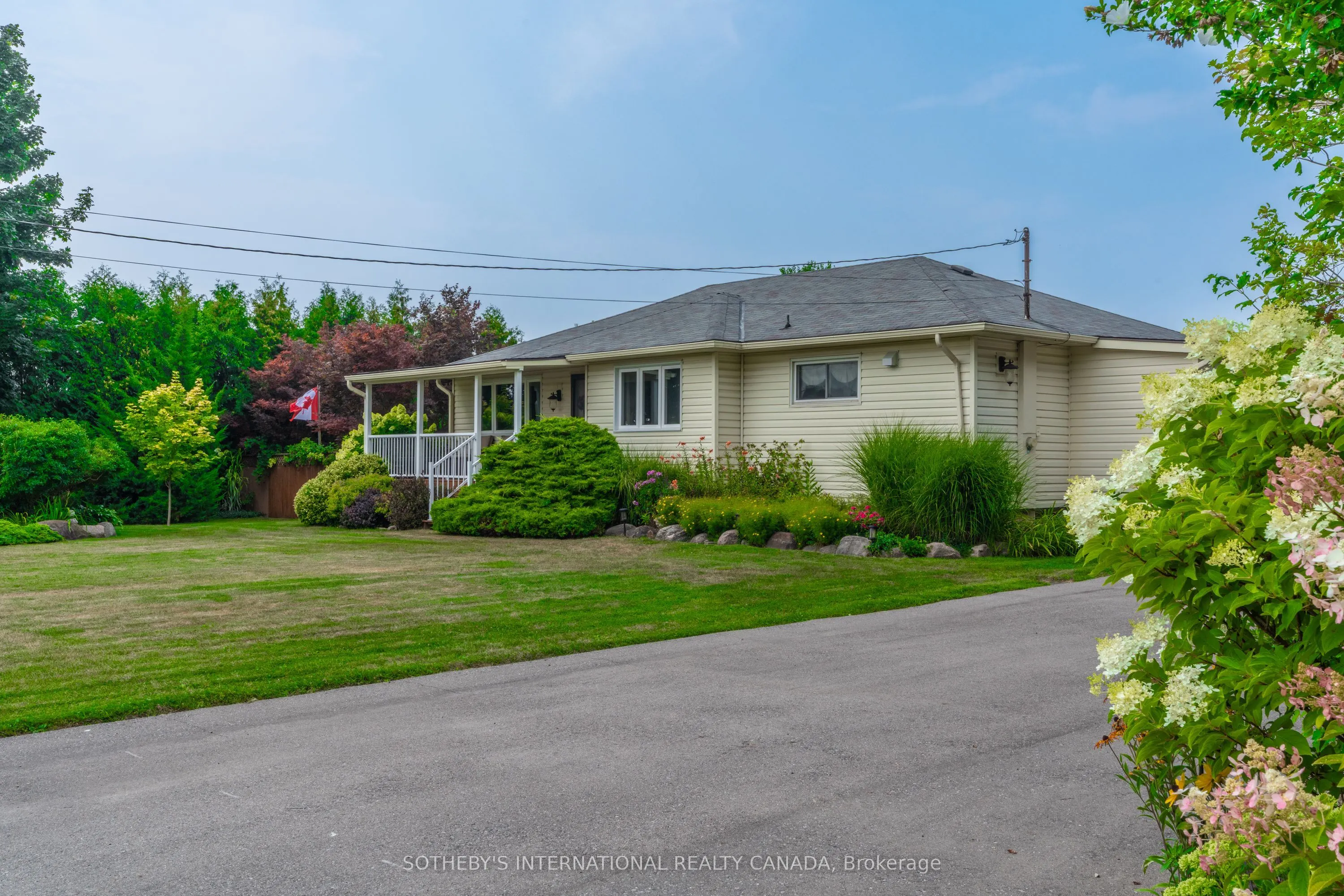 202 Hunter Road