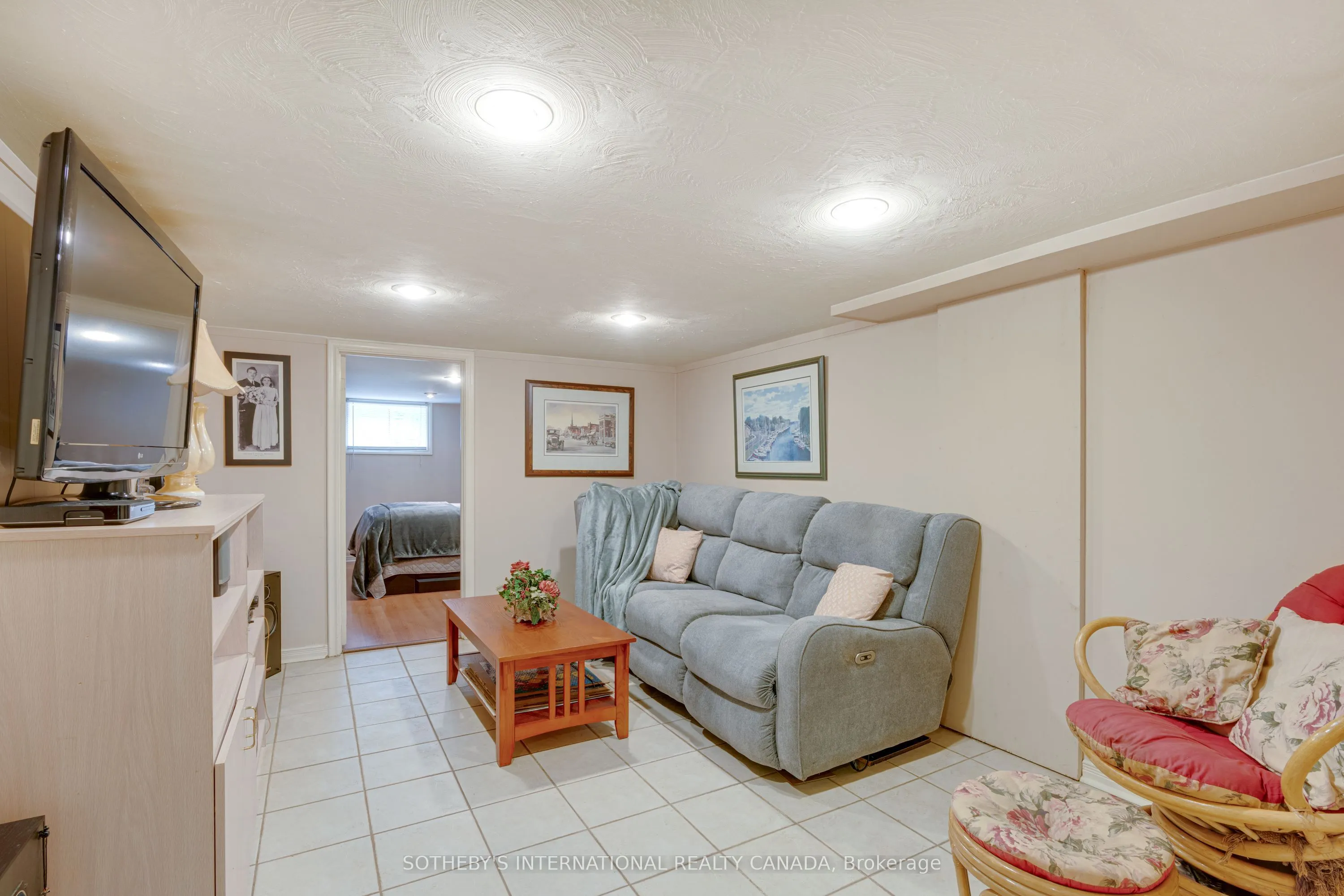 202 Hunter Road