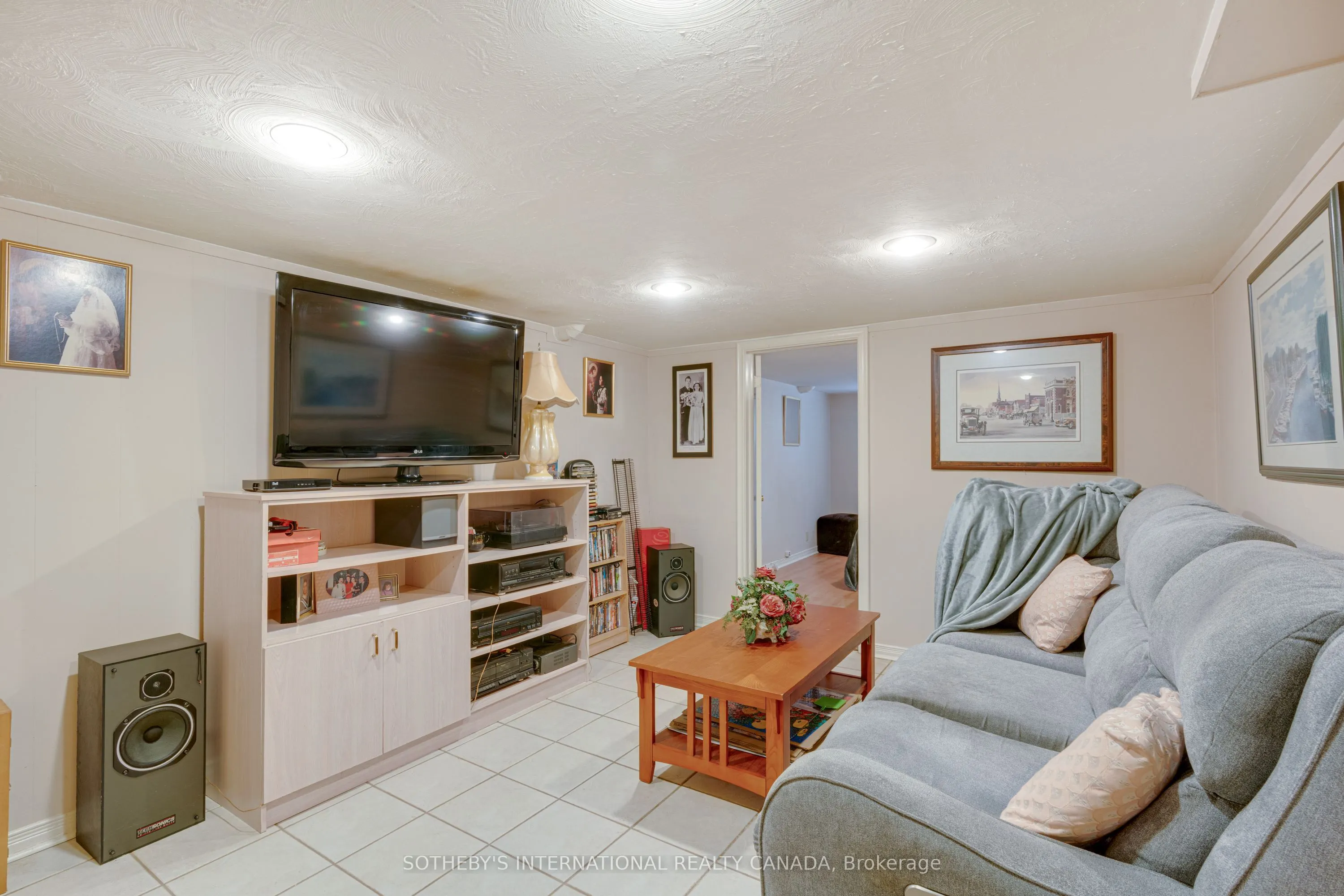 202 Hunter Road