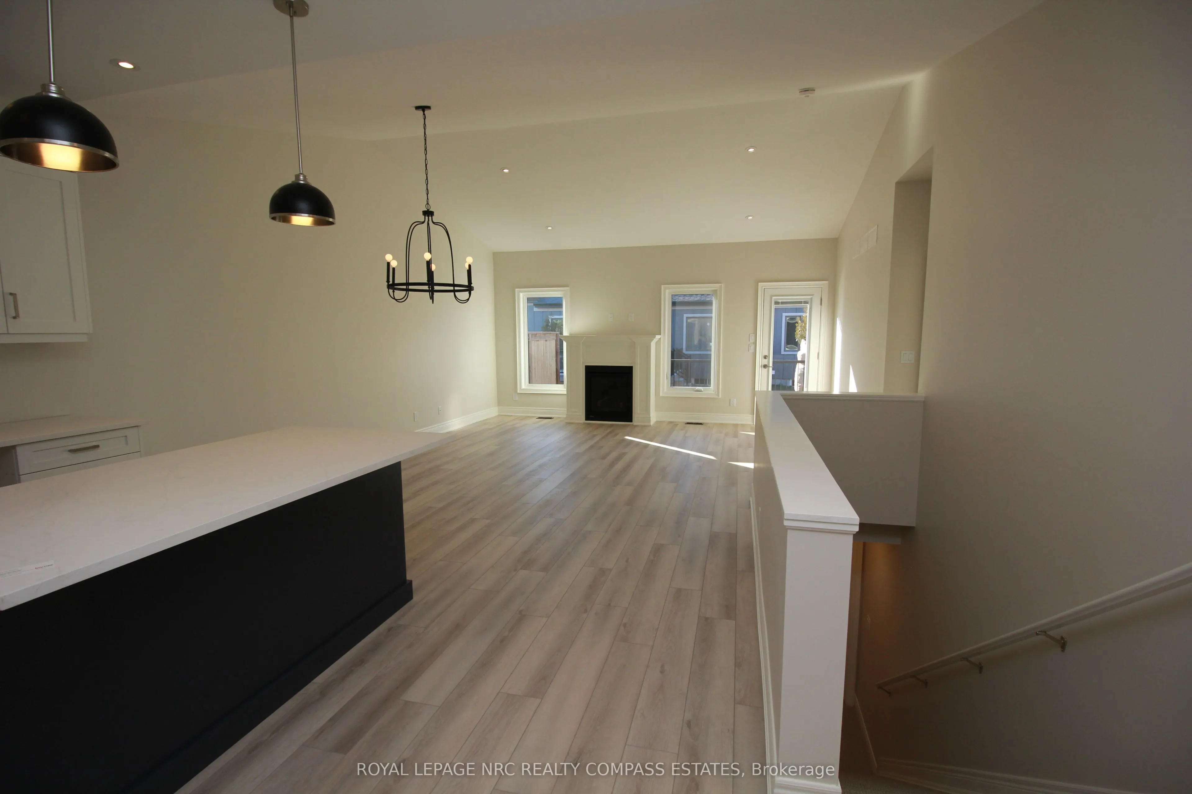 6 PEACHTREE Lane, #Call LBO