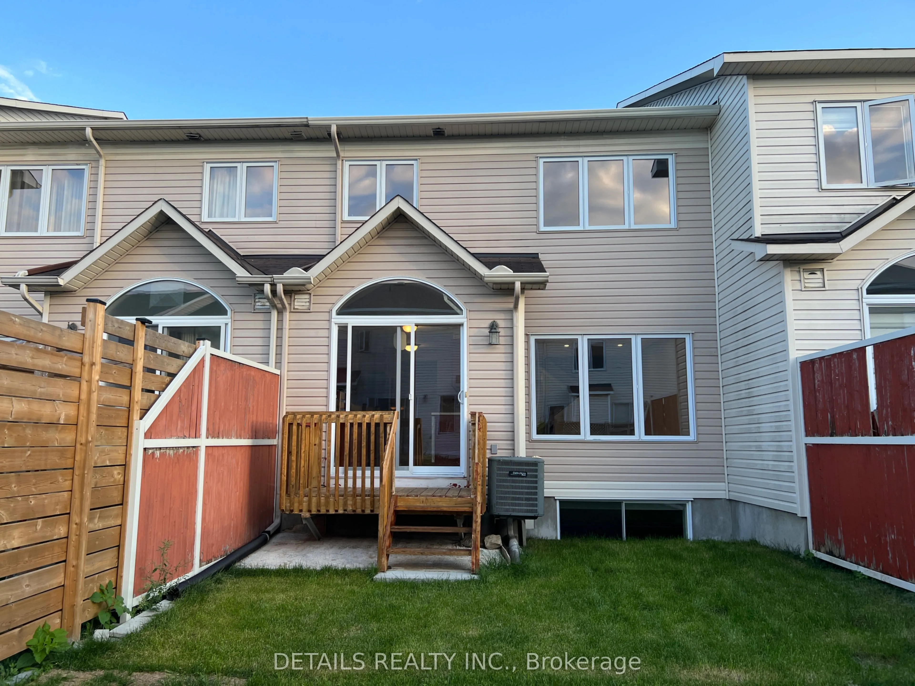 497 Temiskaming Crescent