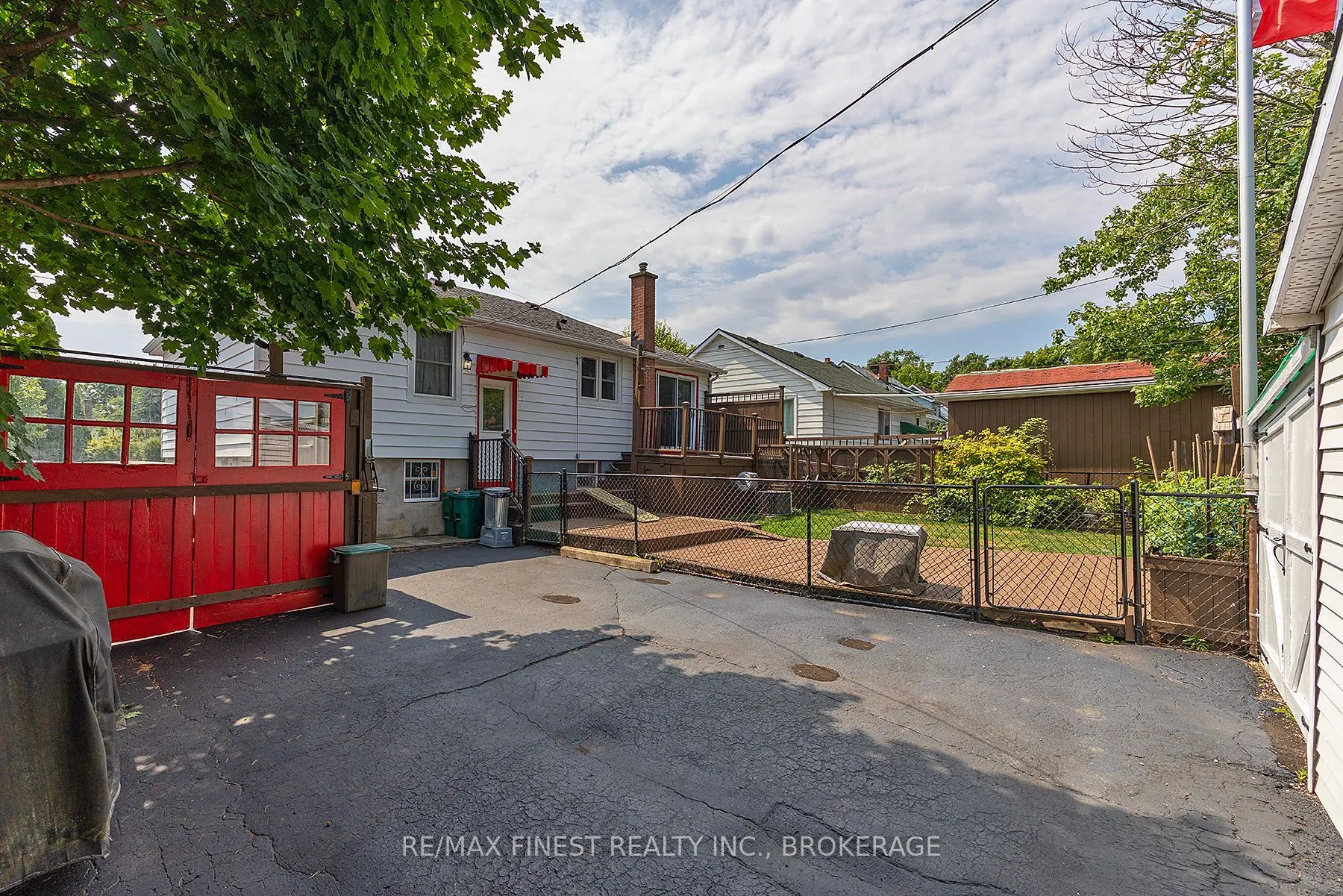 775 Alfred Crescent