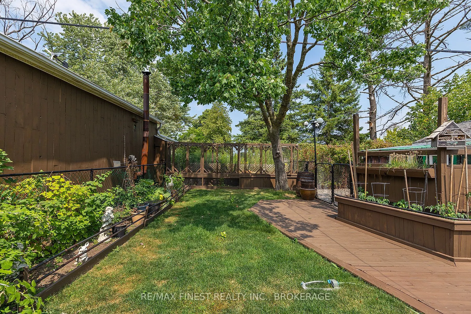 775 Alfred Crescent