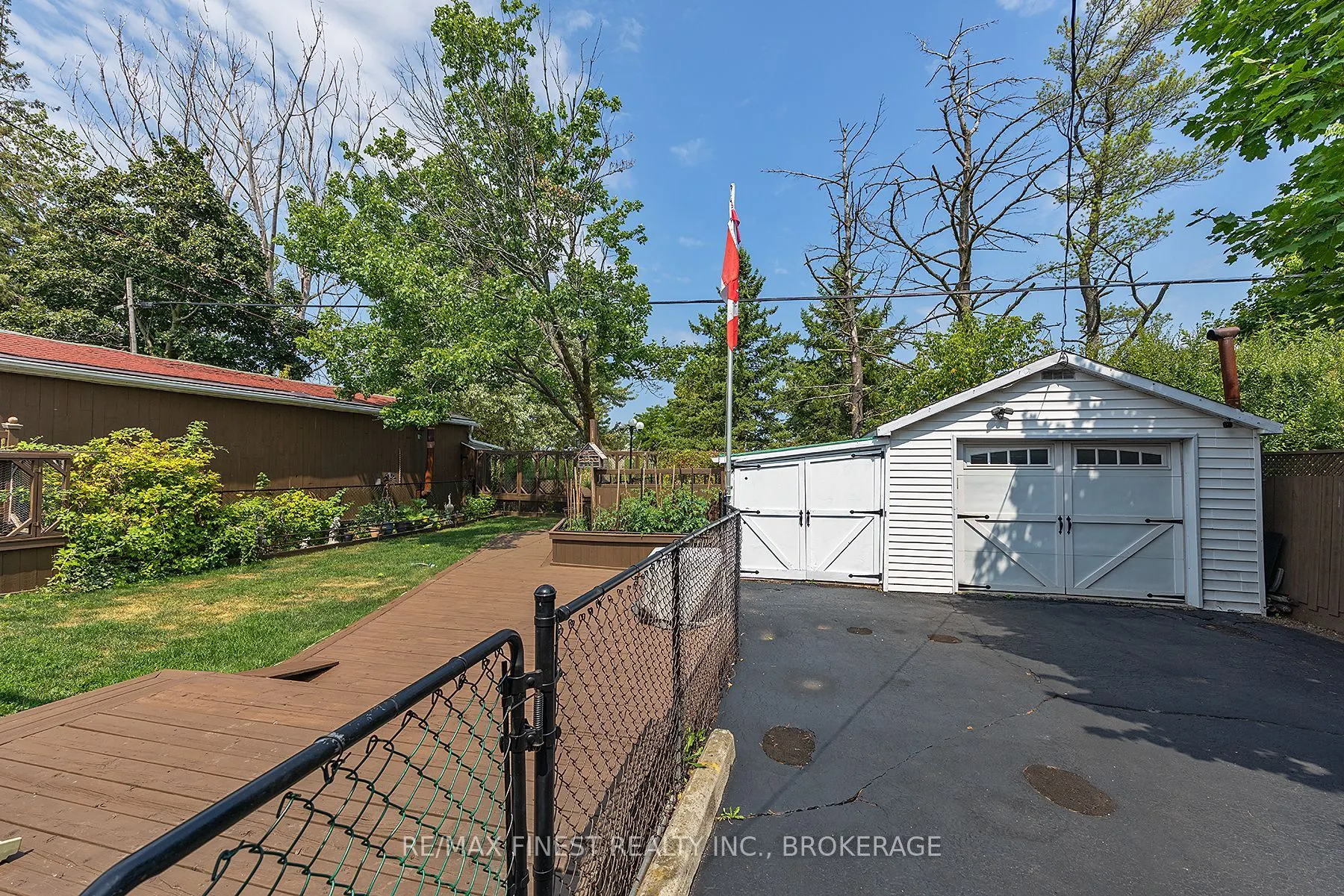 775 Alfred Crescent