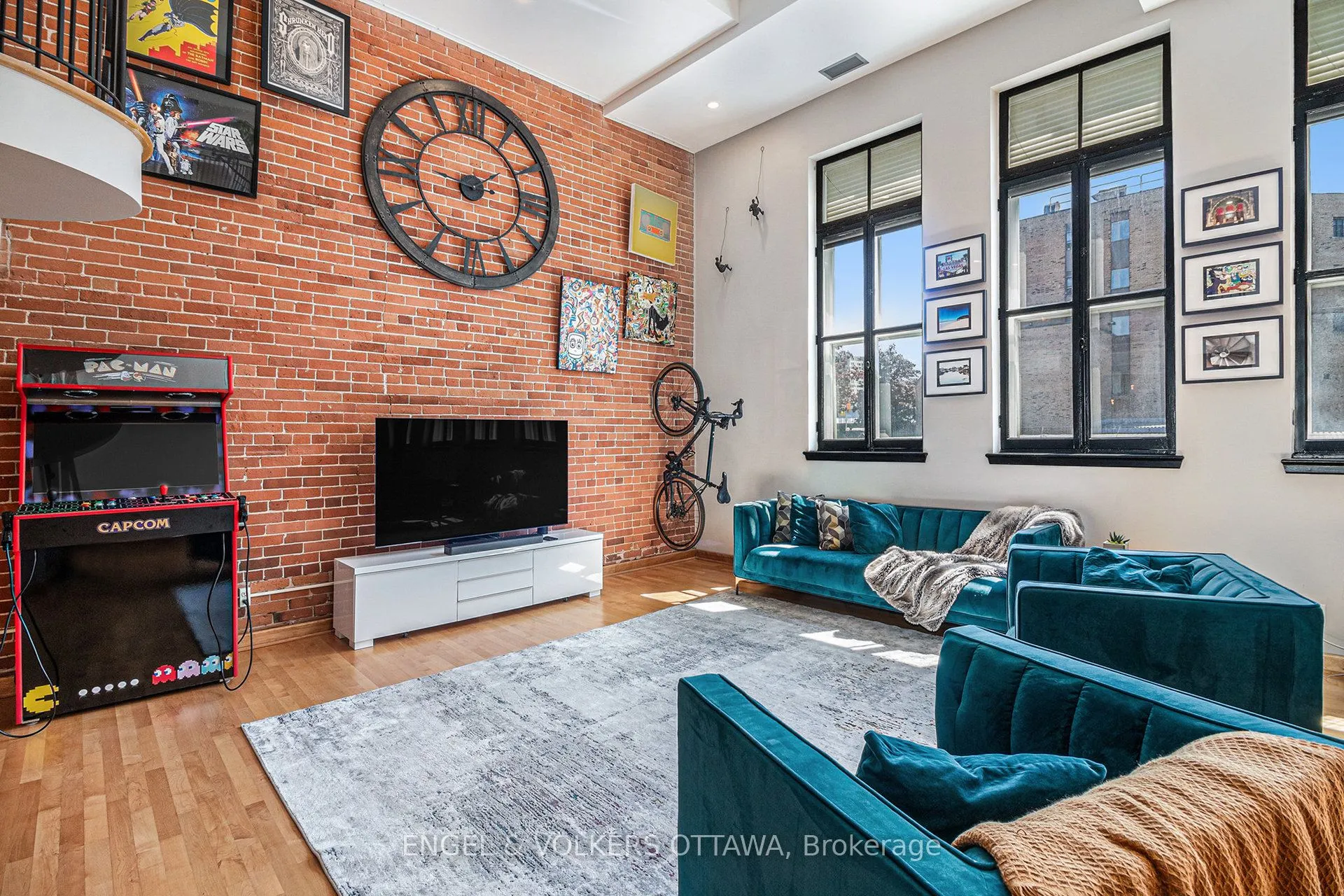 24 Springfield Road, #203