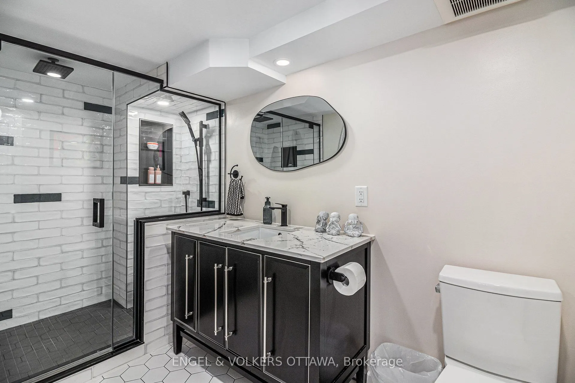 24 Springfield Road, #203