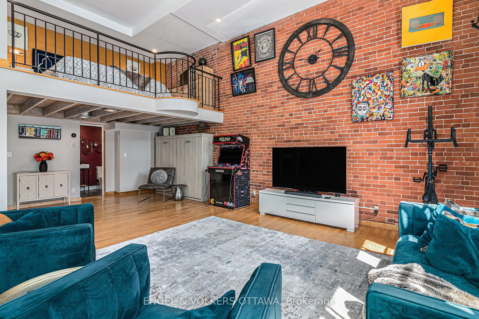 24 Springfield Road, #203