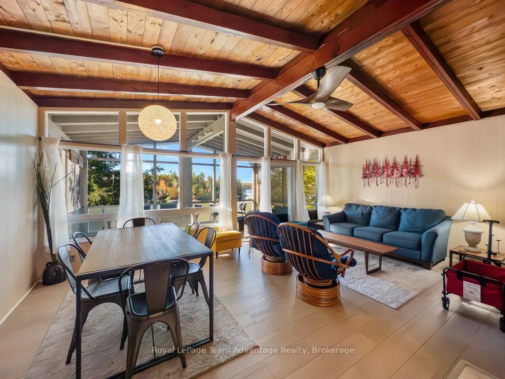 30 ROCKCLIFFE Drive N