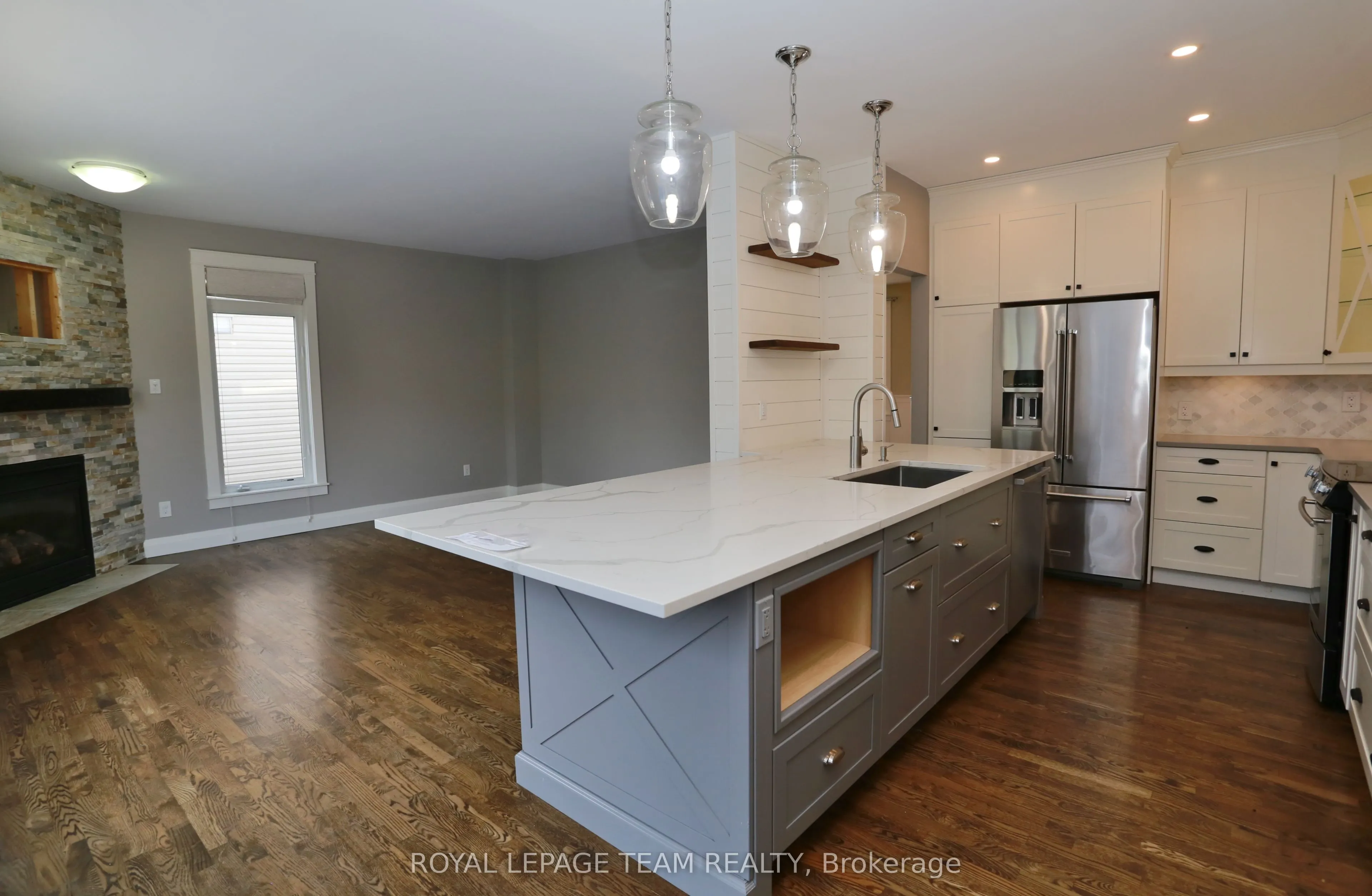 78 Friendly Crescent