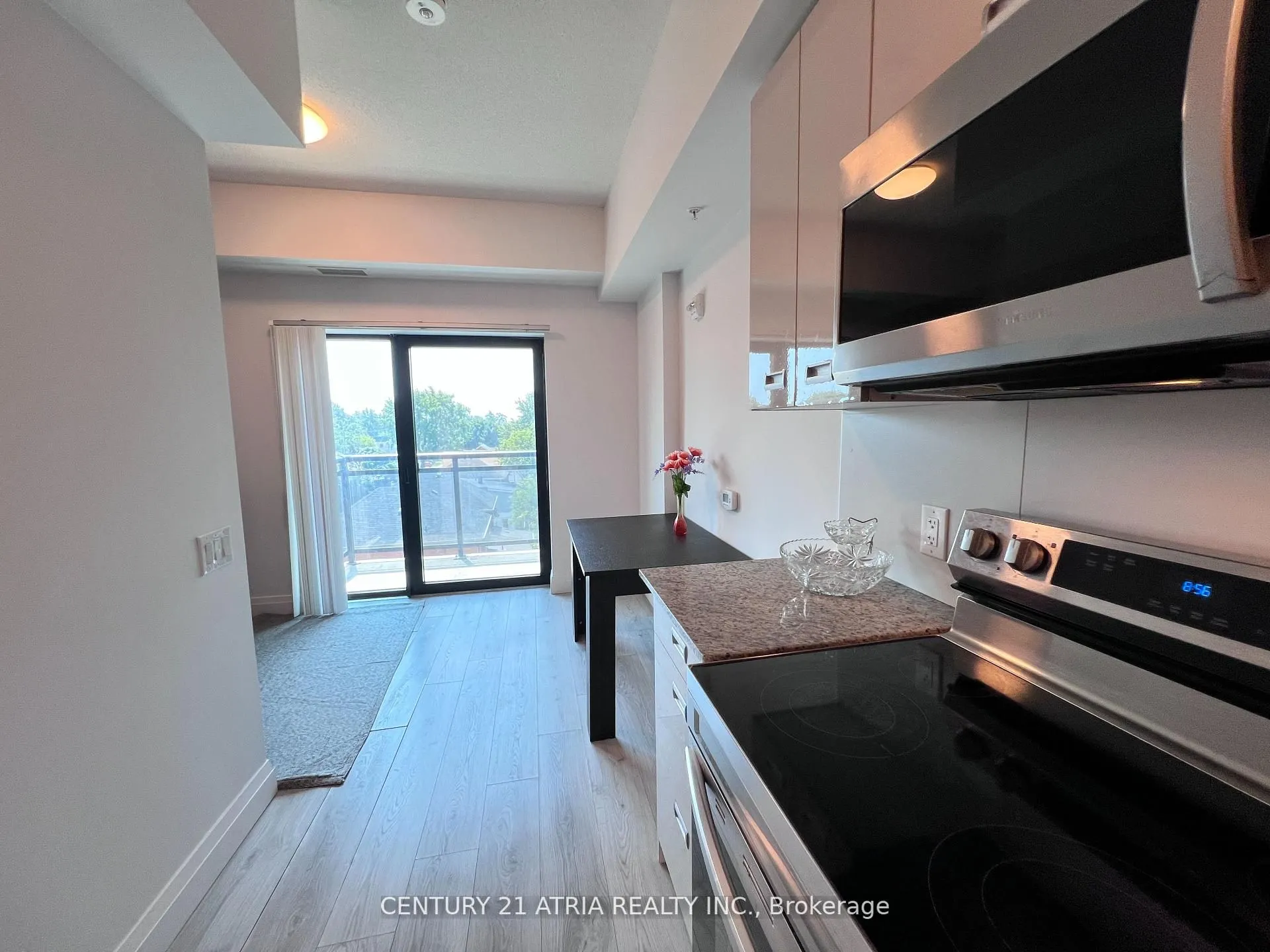 652 Princess Street, #411