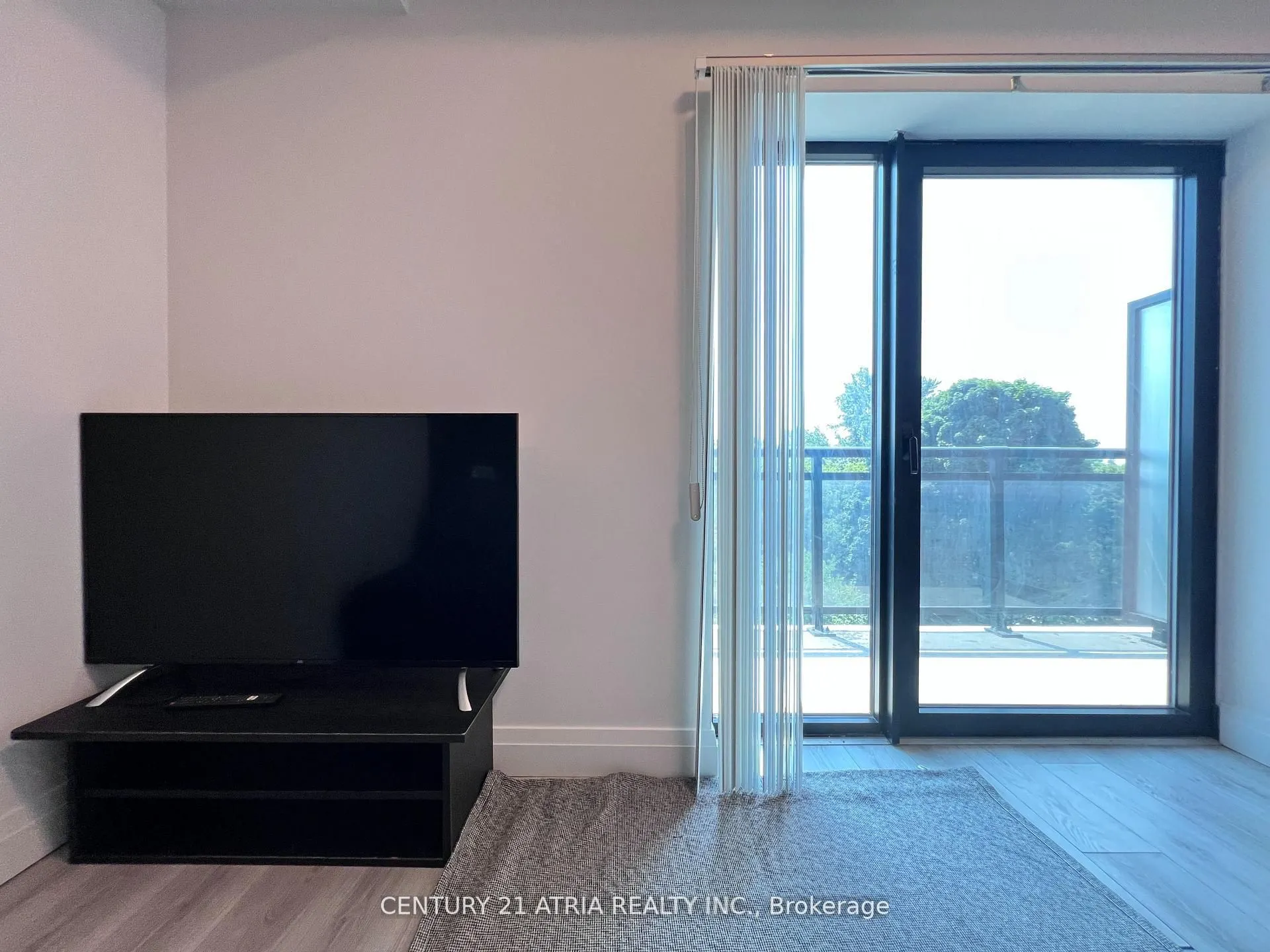 652 Princess Street, #411
