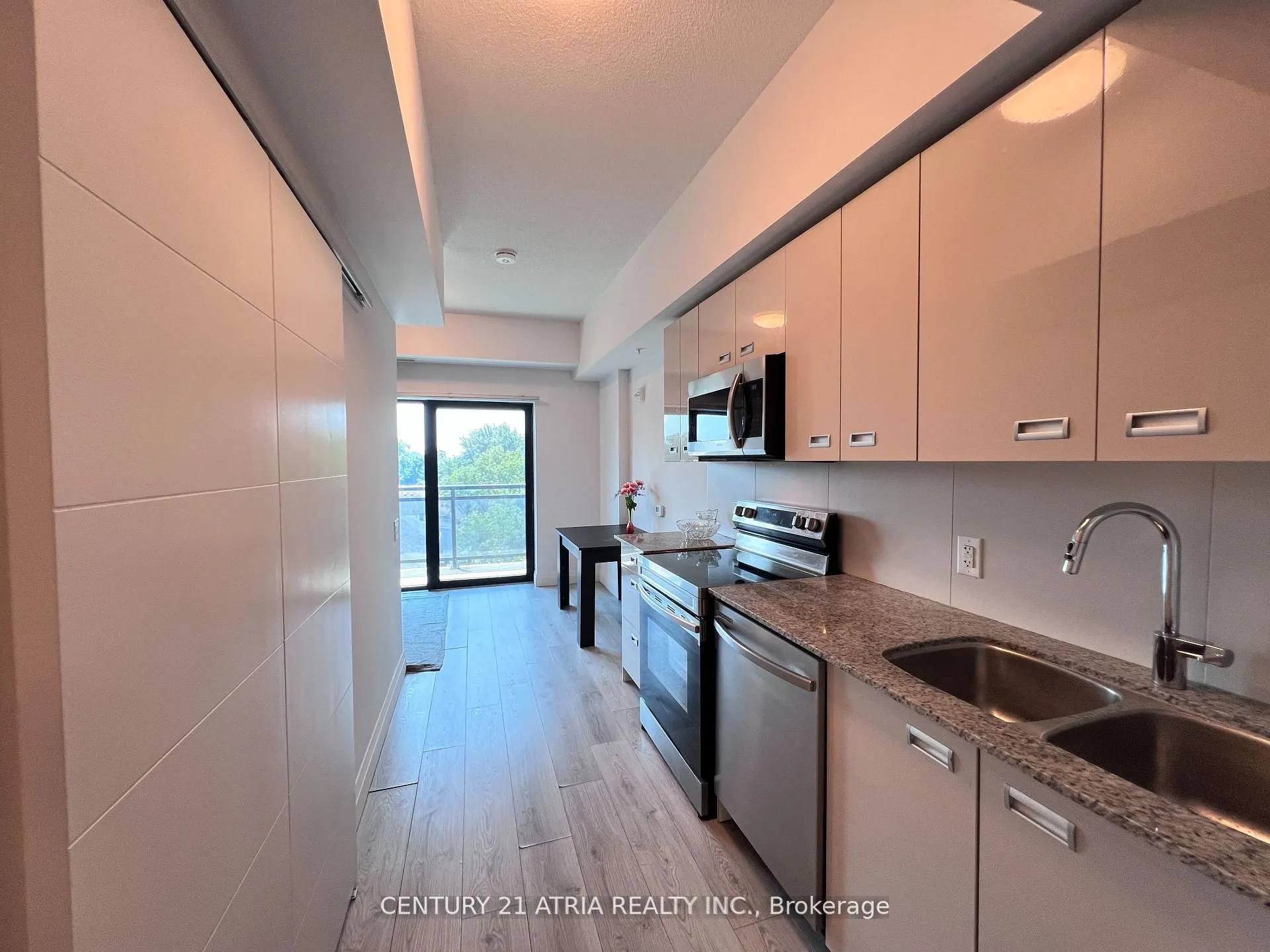 652 Princess Street, #411