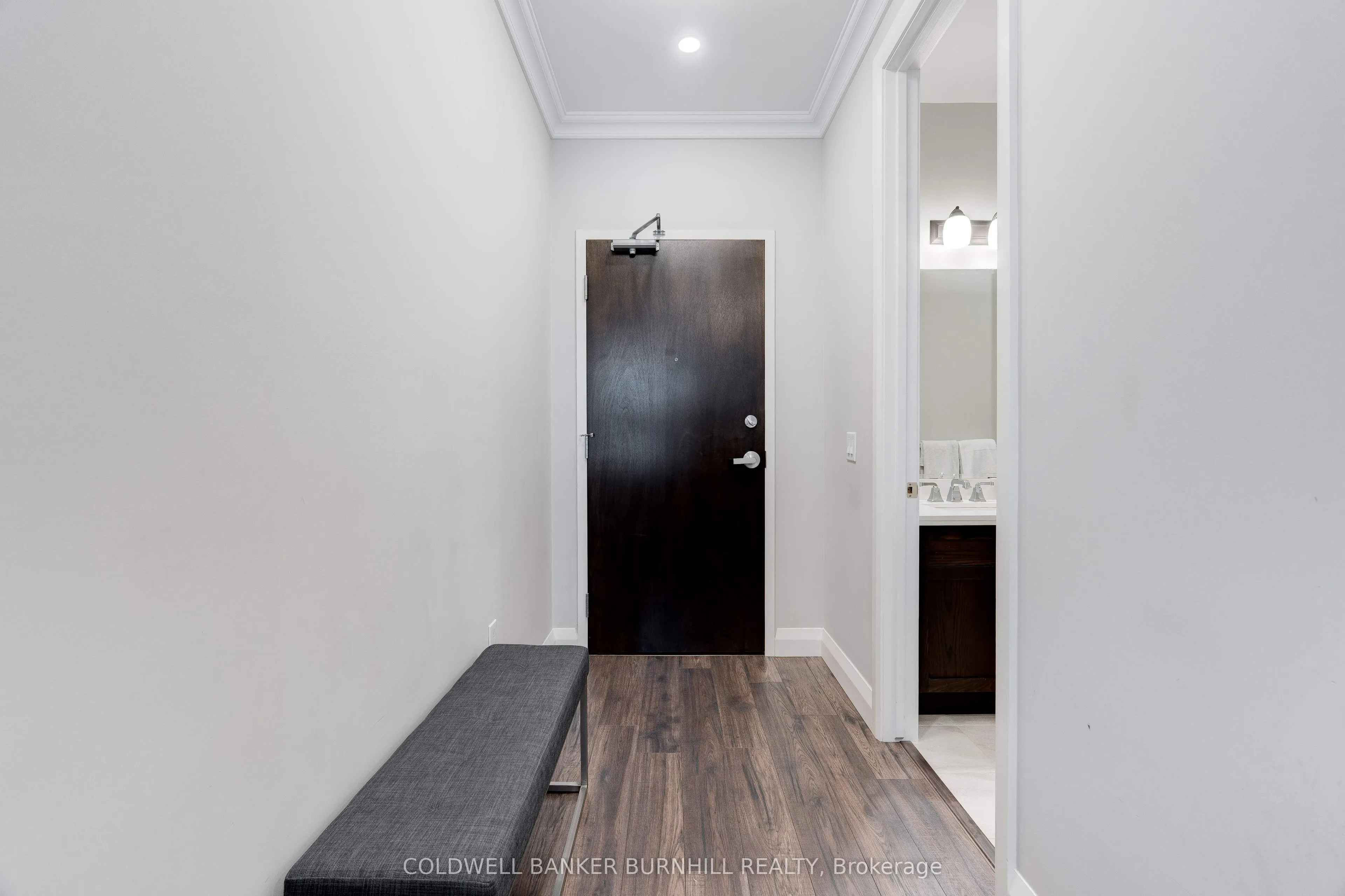 118 King Street E, #307