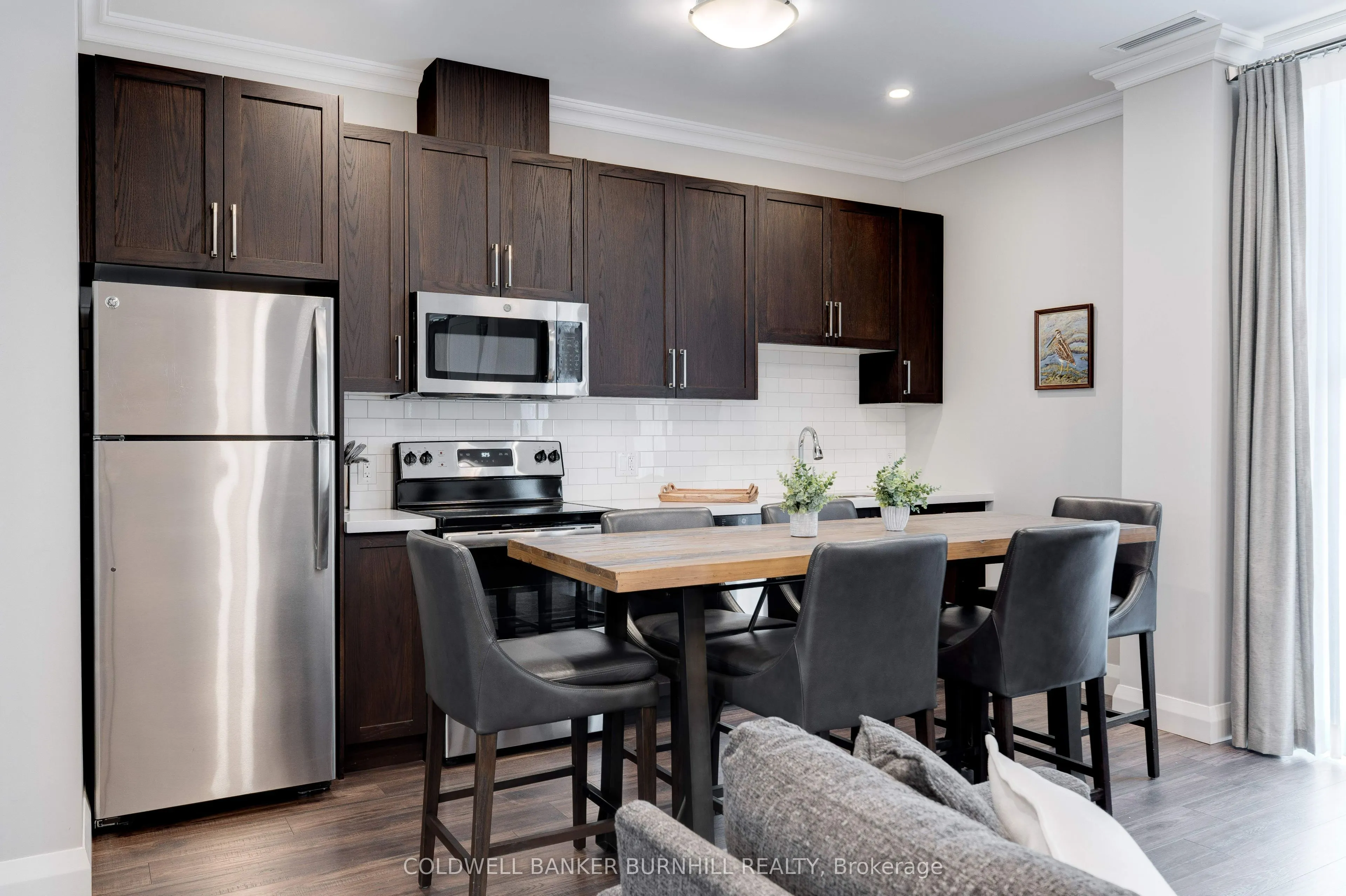 118 King Street E, #307