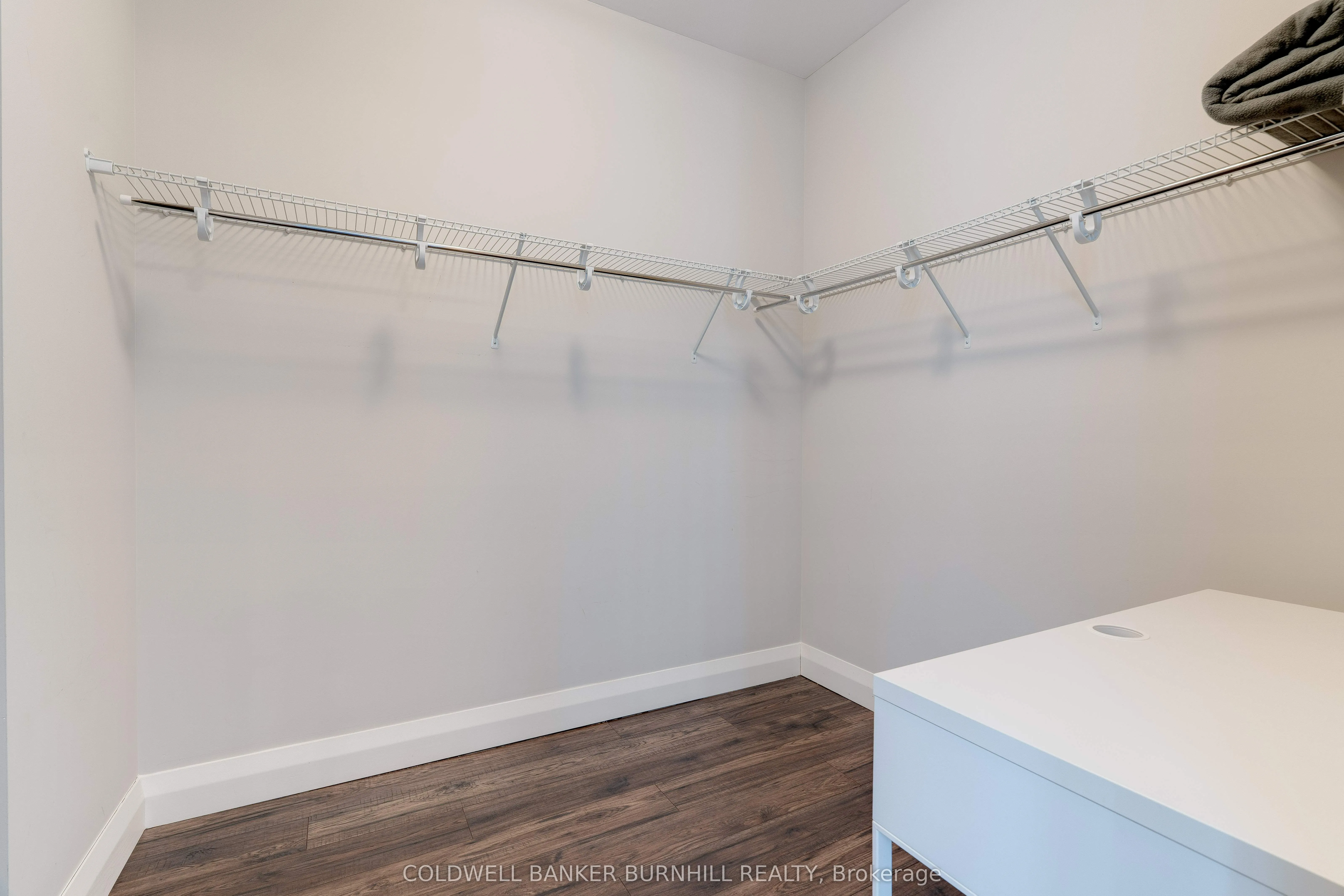 118 King Street E, #307