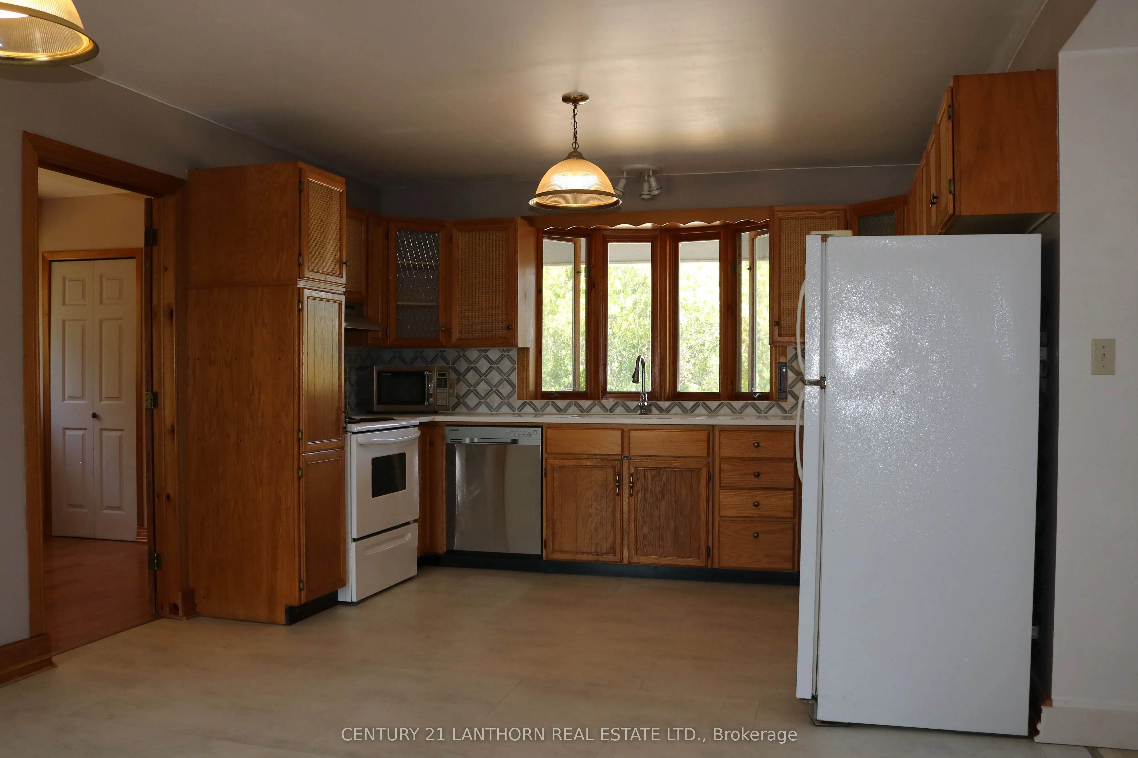 3090 County Rd 10 Road