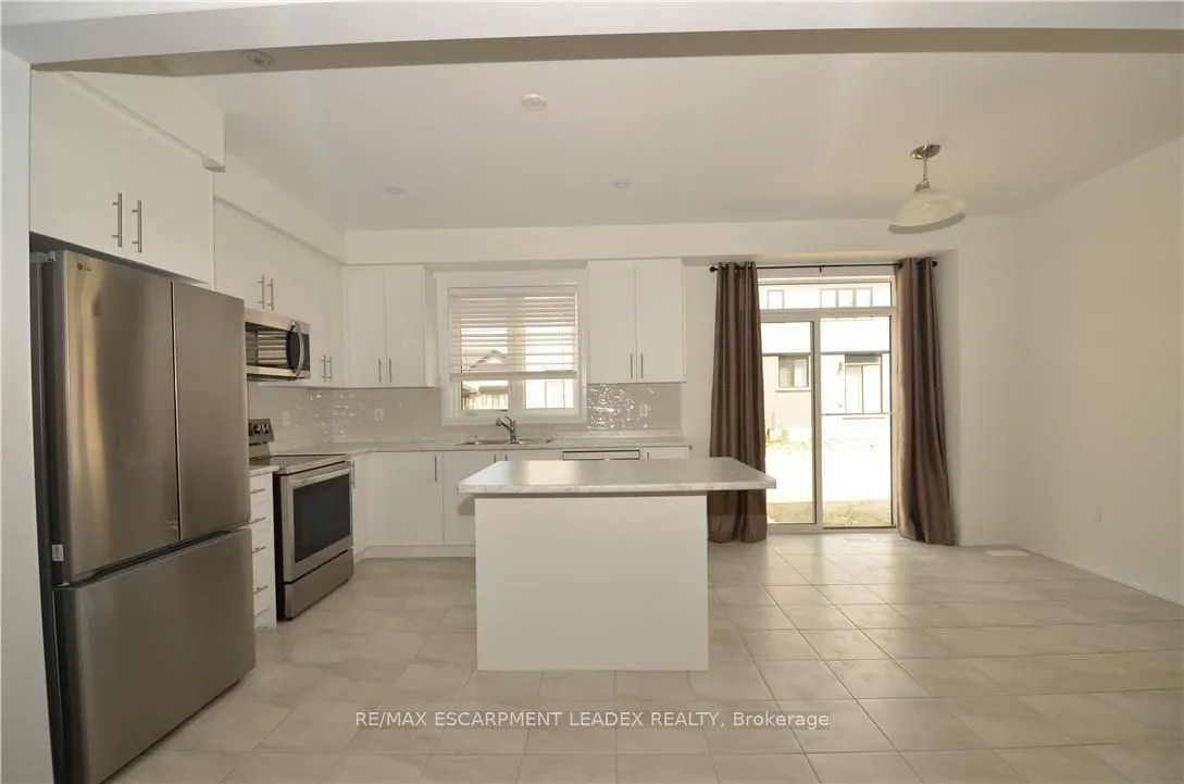 10 Heritage Way